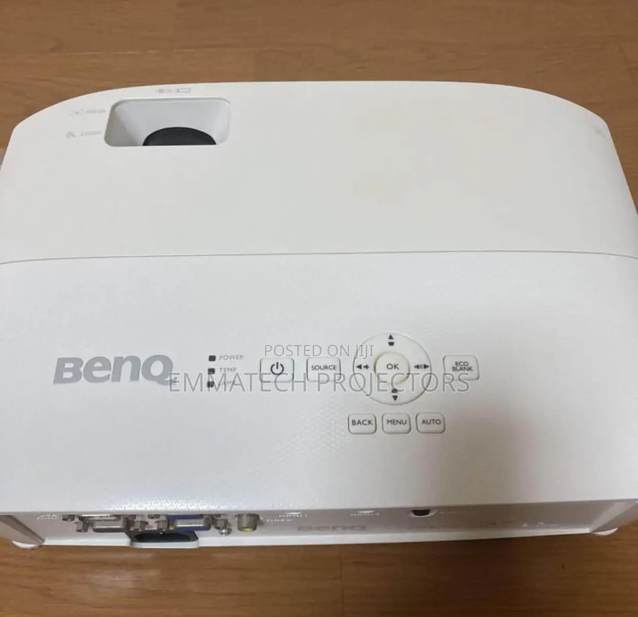 Brand New  Daylight Benq Projector Lagos, Abuja , Ibadan