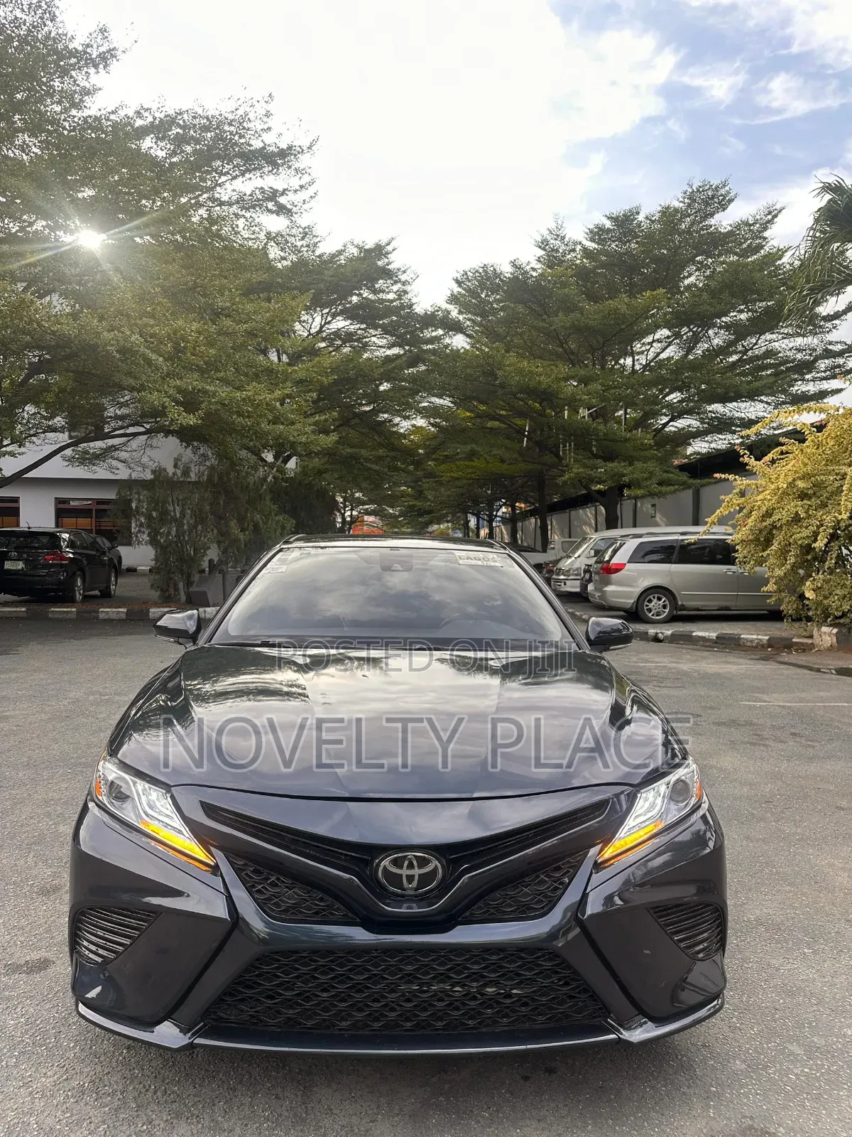 Toyota Camry XSE FWD (2.5L 4cyl 8AM) 2018 Blue