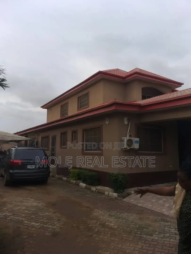 Luxury New Restaurant Lounge in Ikotun Rd