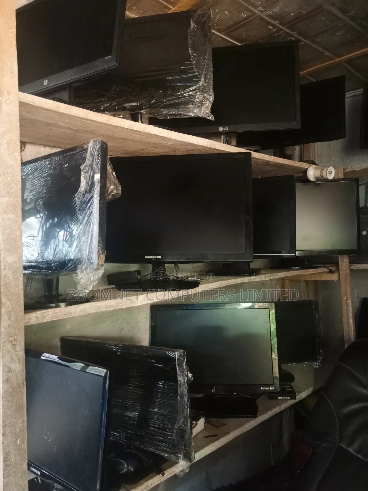 Desktops and Monitors of All Sizes