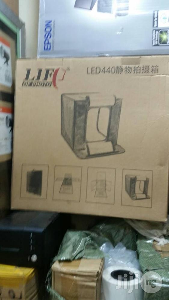 Product Light Box Led 660