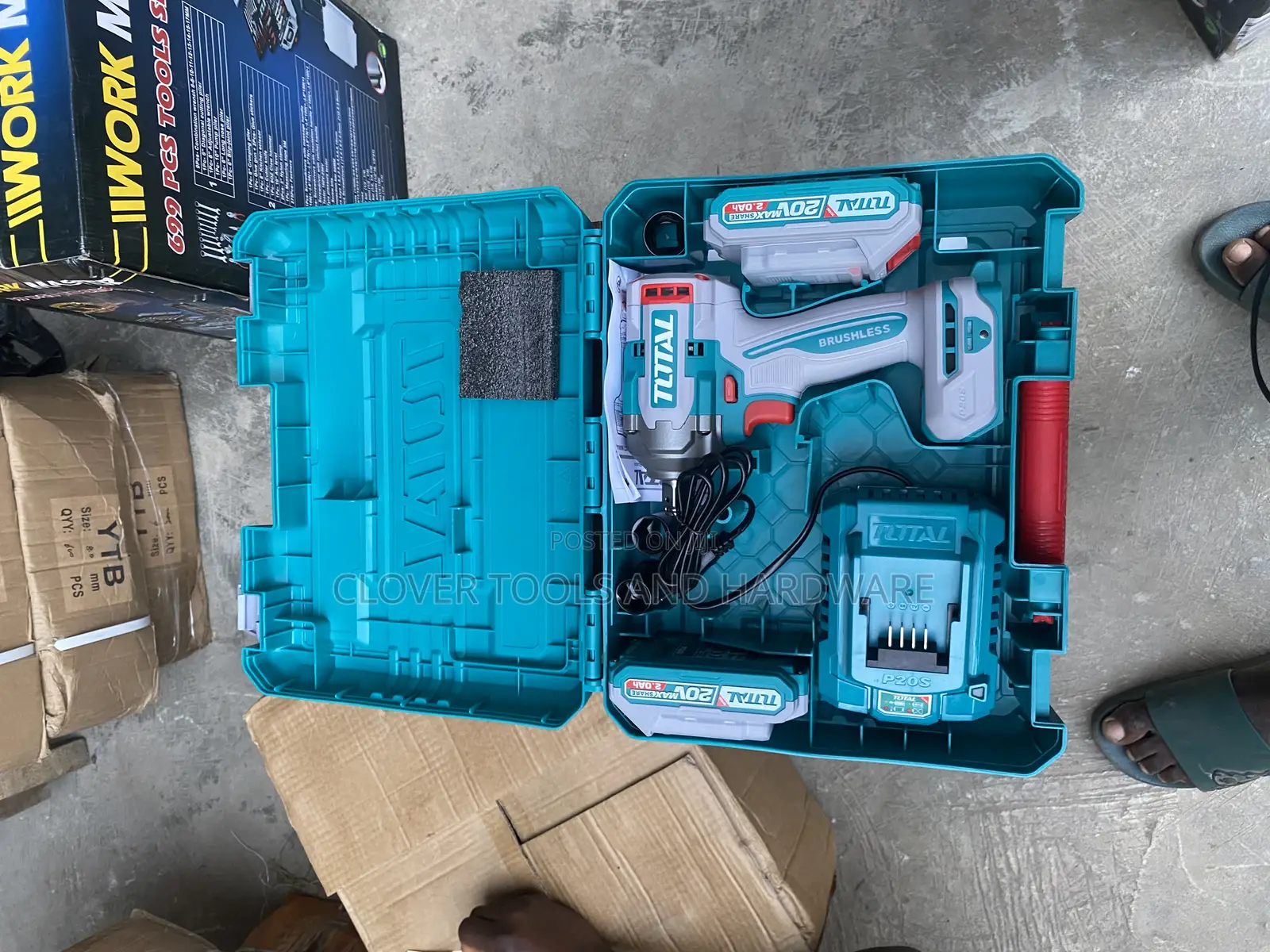 Total Lithium-Ion Impact Wrench 20V