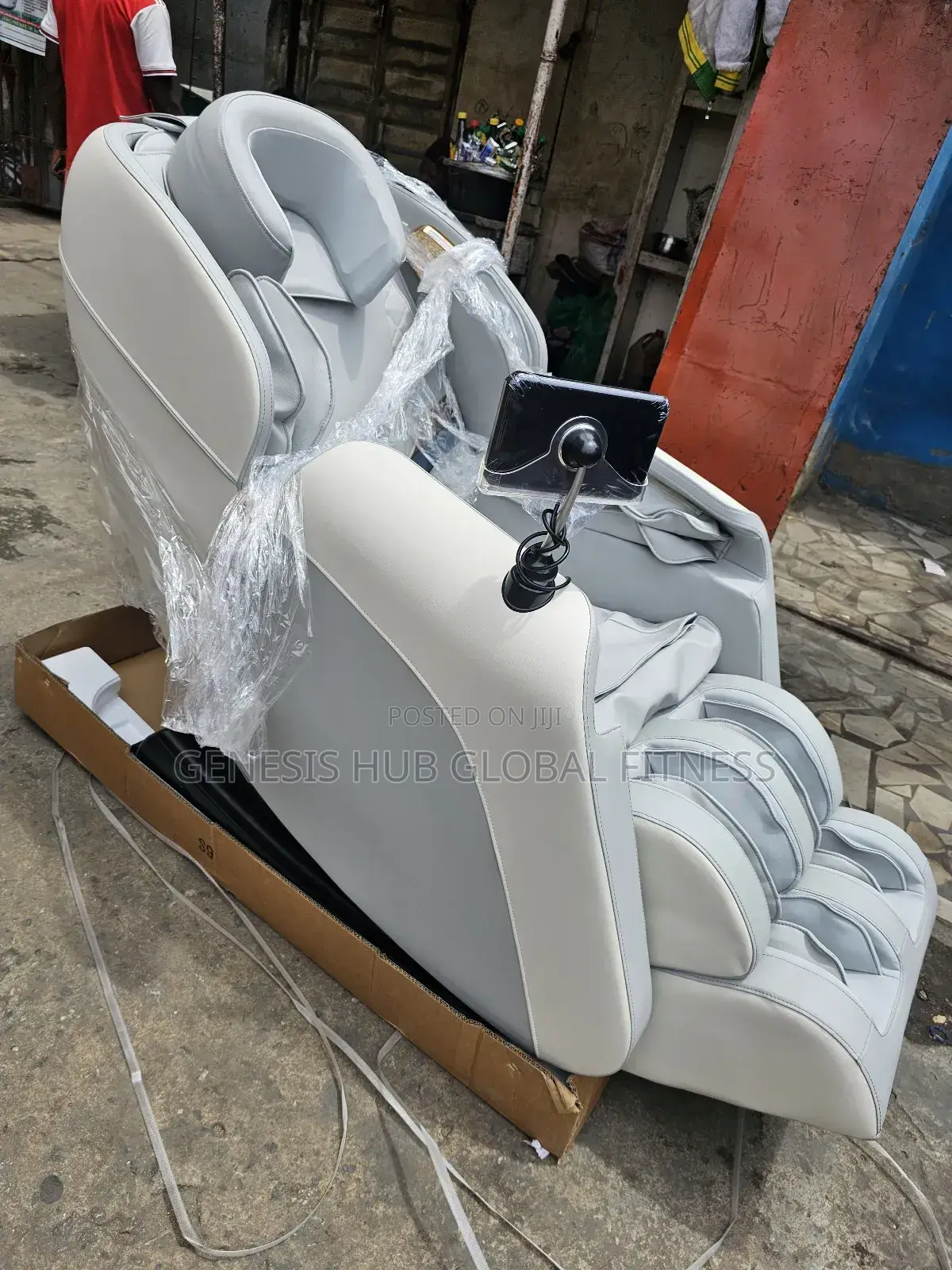 New Luxury Massage Chair (Spa400)
