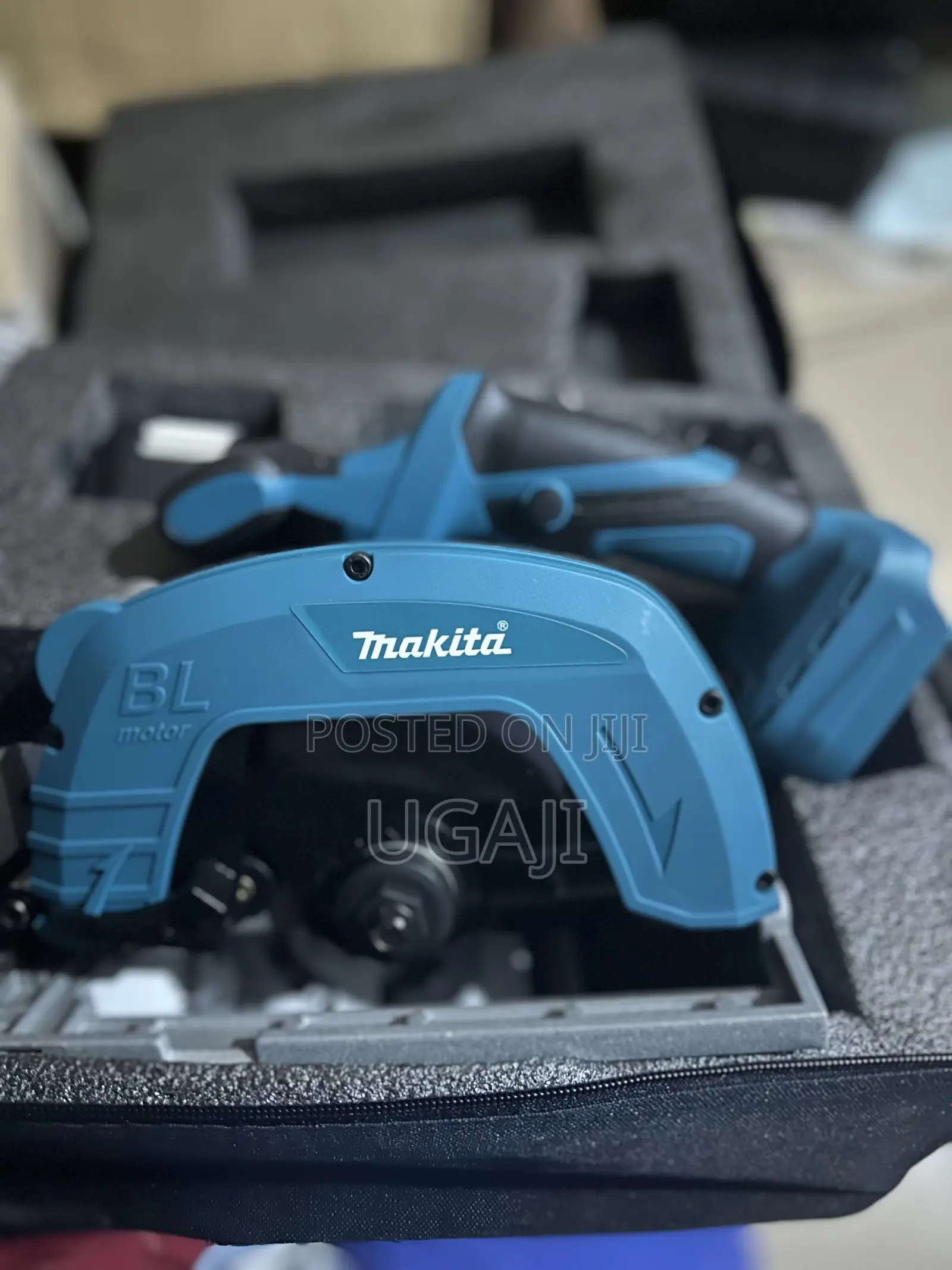 Makita Lithium Circular Saw