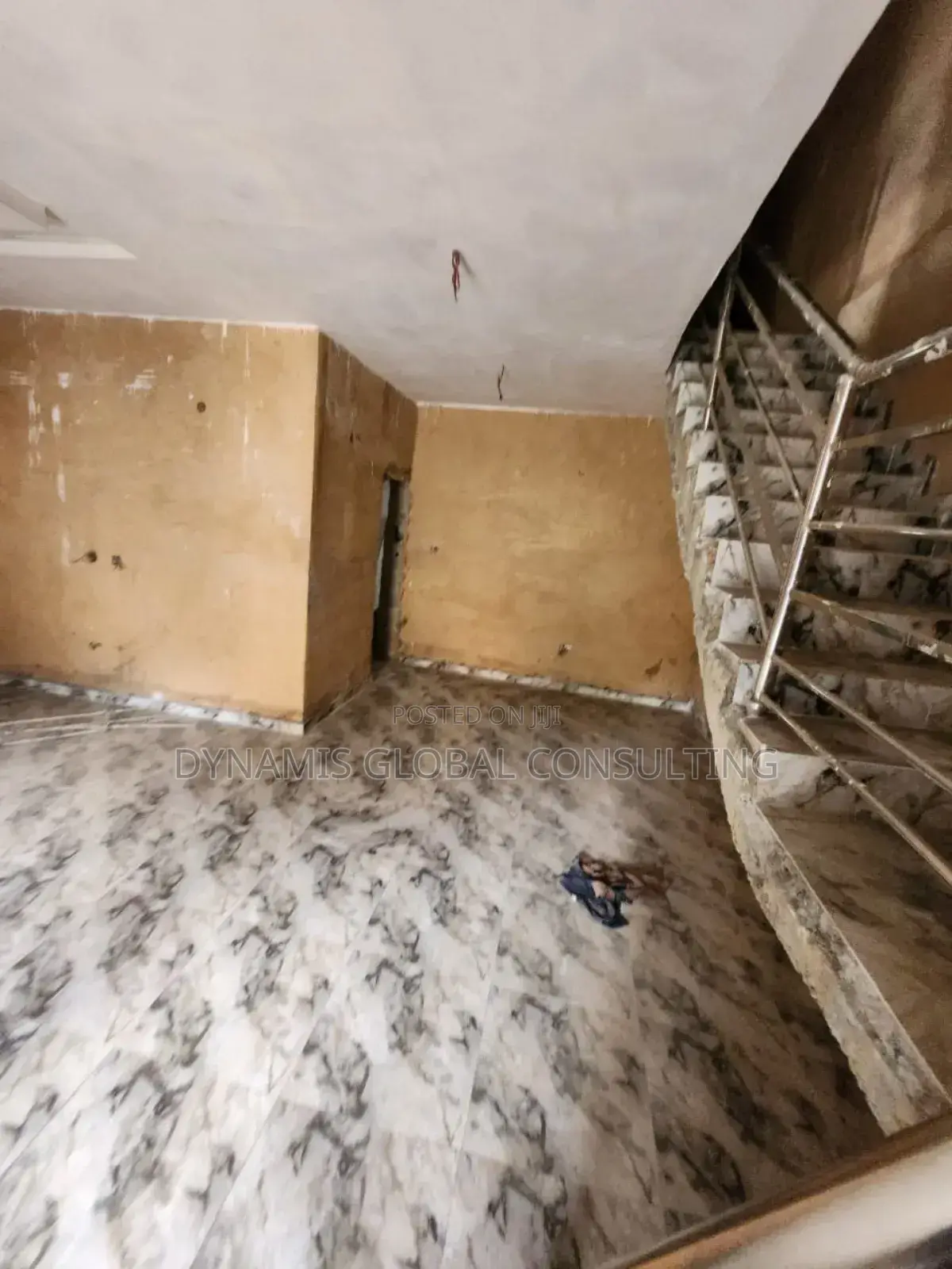 4bdrm Townhouse/Terrace in Magodo Phase 2 Gra for Sale