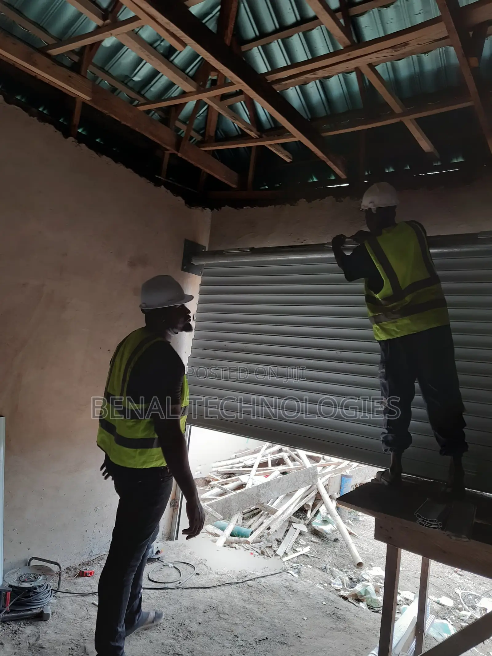 Service for Fortified Rolling Doors