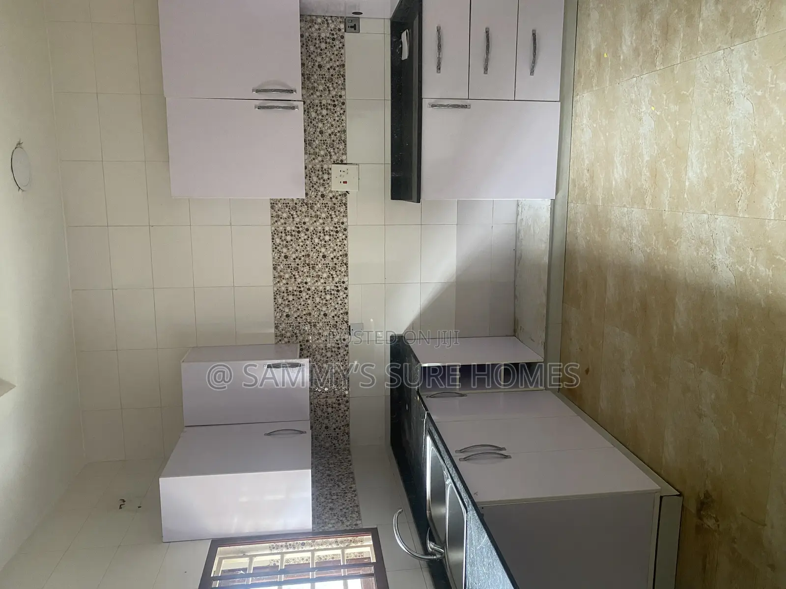 3bdrm Bungalow in Efab Queens Estate, Gwarinpa for rent