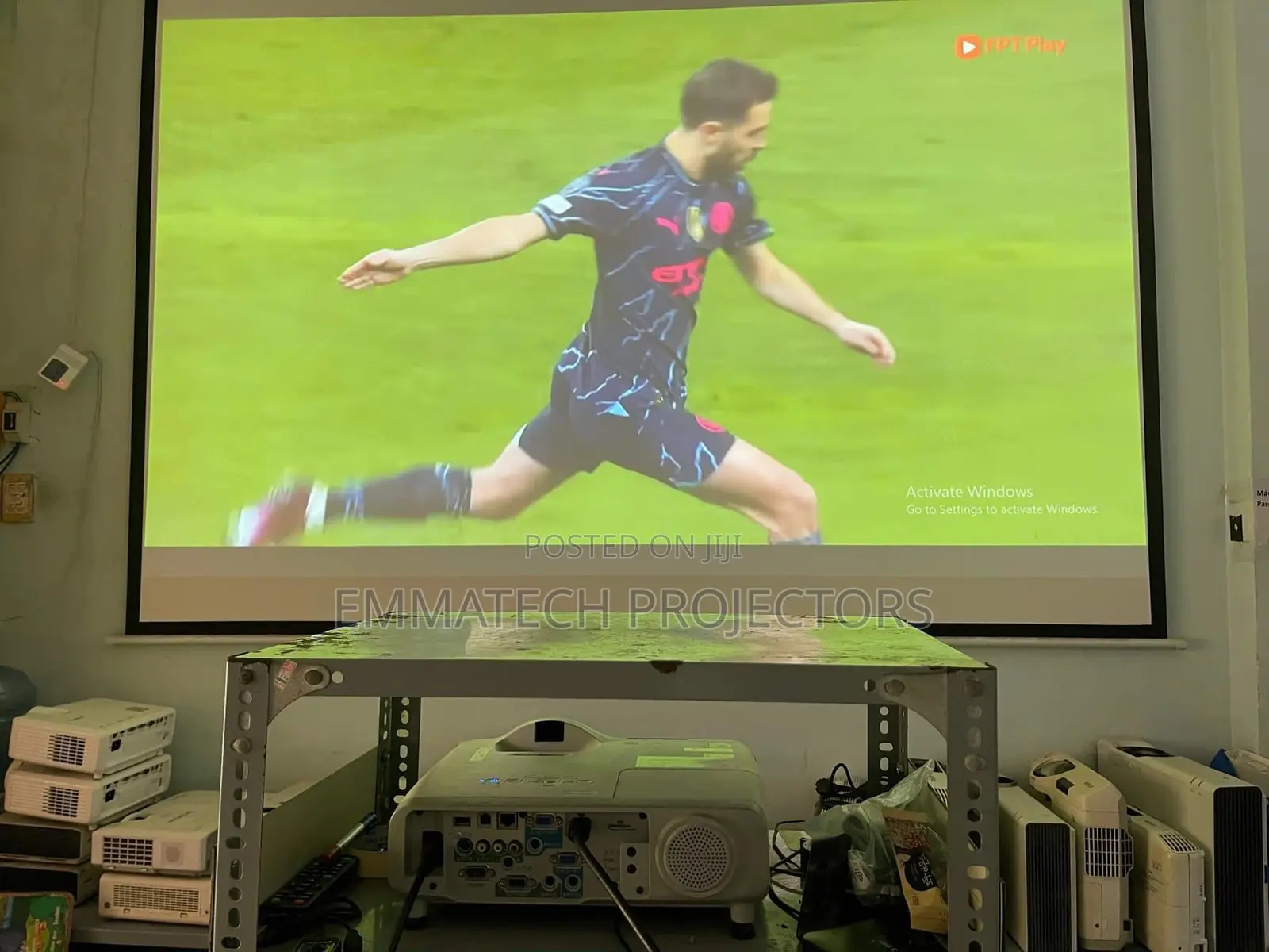 TV Projector for Large Venue Lagos, Abuja, Delta , Ibadan