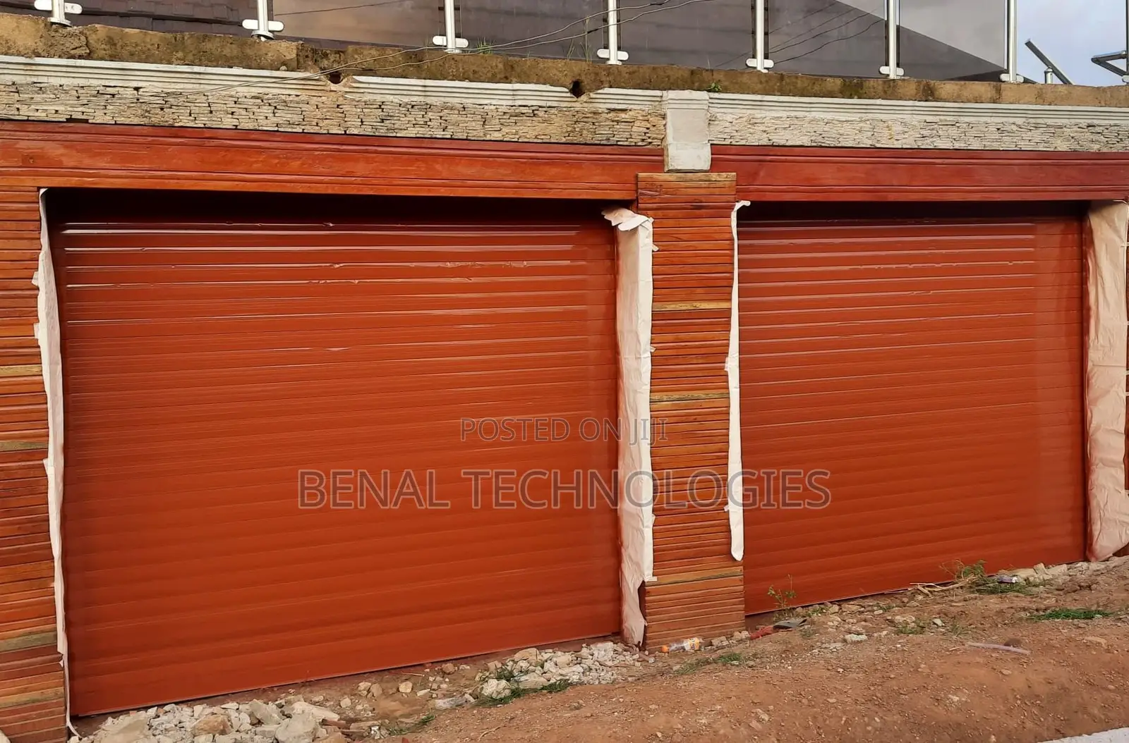 Long-Lasting Rolling Gates