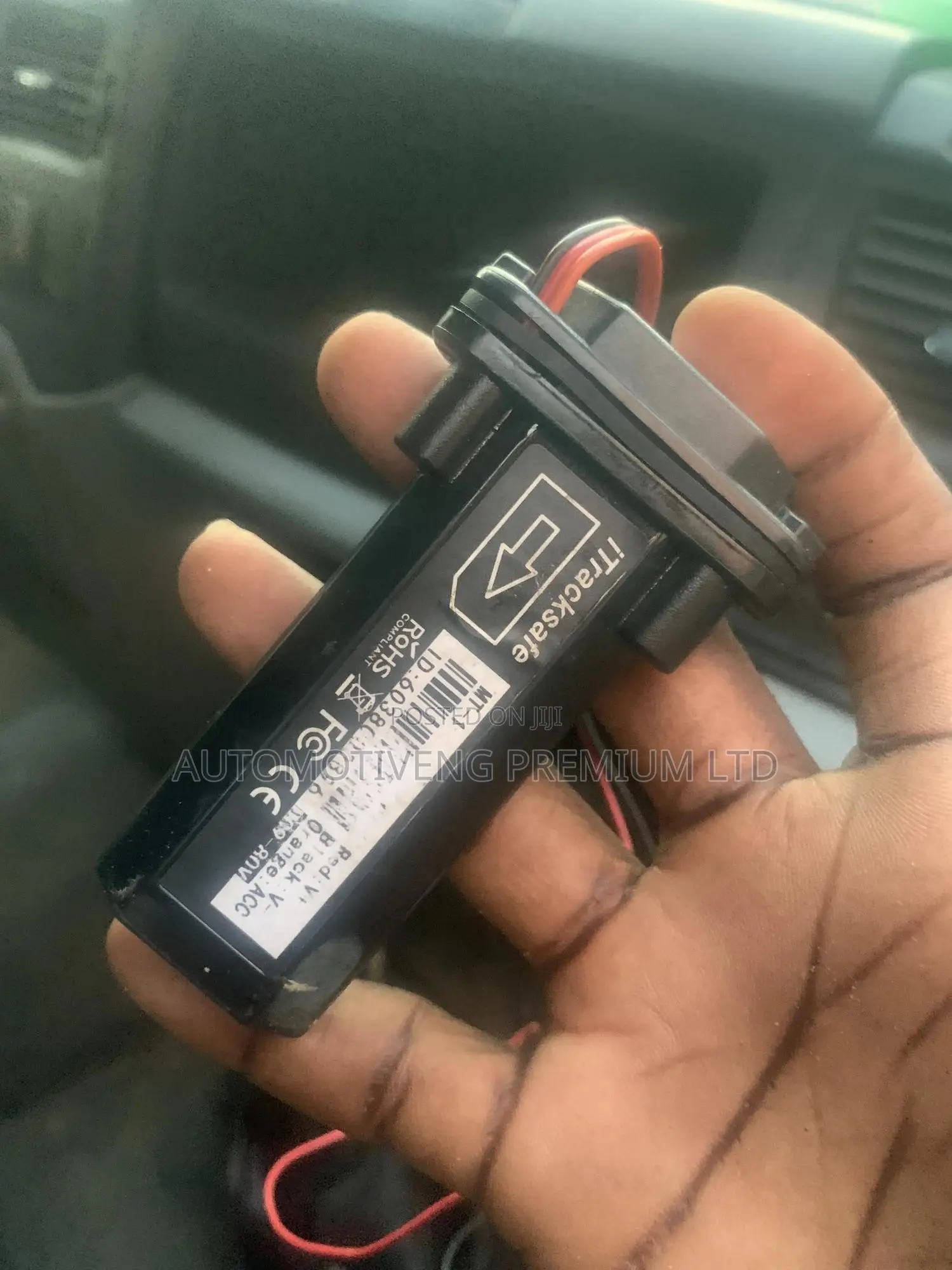 Efficient Vehicle Tracking Device St901l