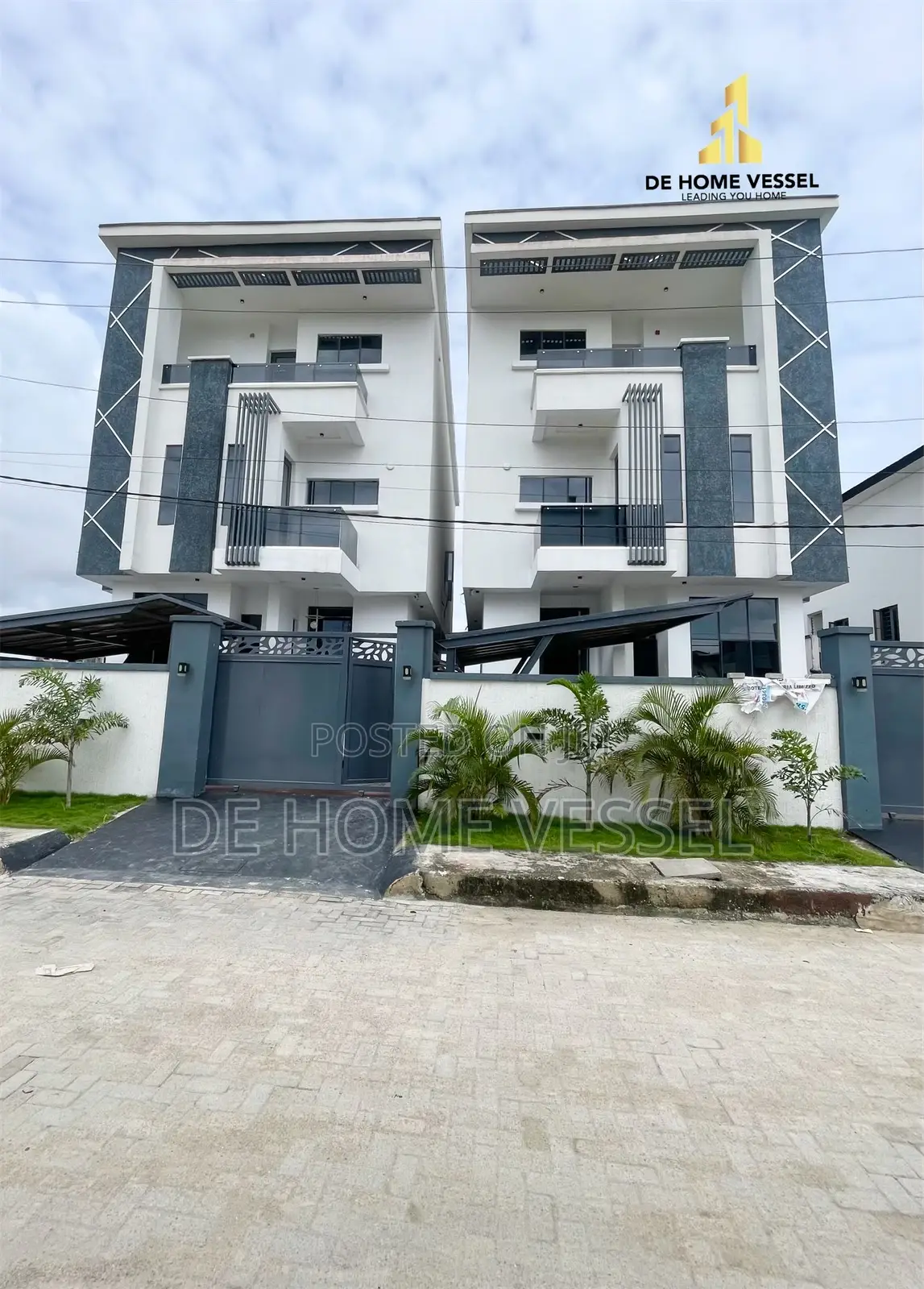 5bdrm Duplex in Ikate for sale