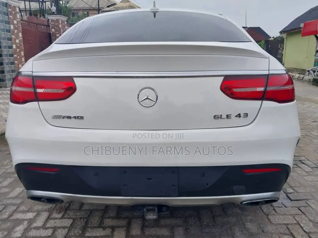 Mercedes-Benz GLE-Class AMG GLE 43 4MATIC 2017 White