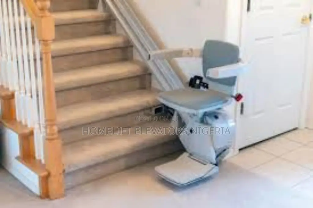 Platinum Curve Stairlift