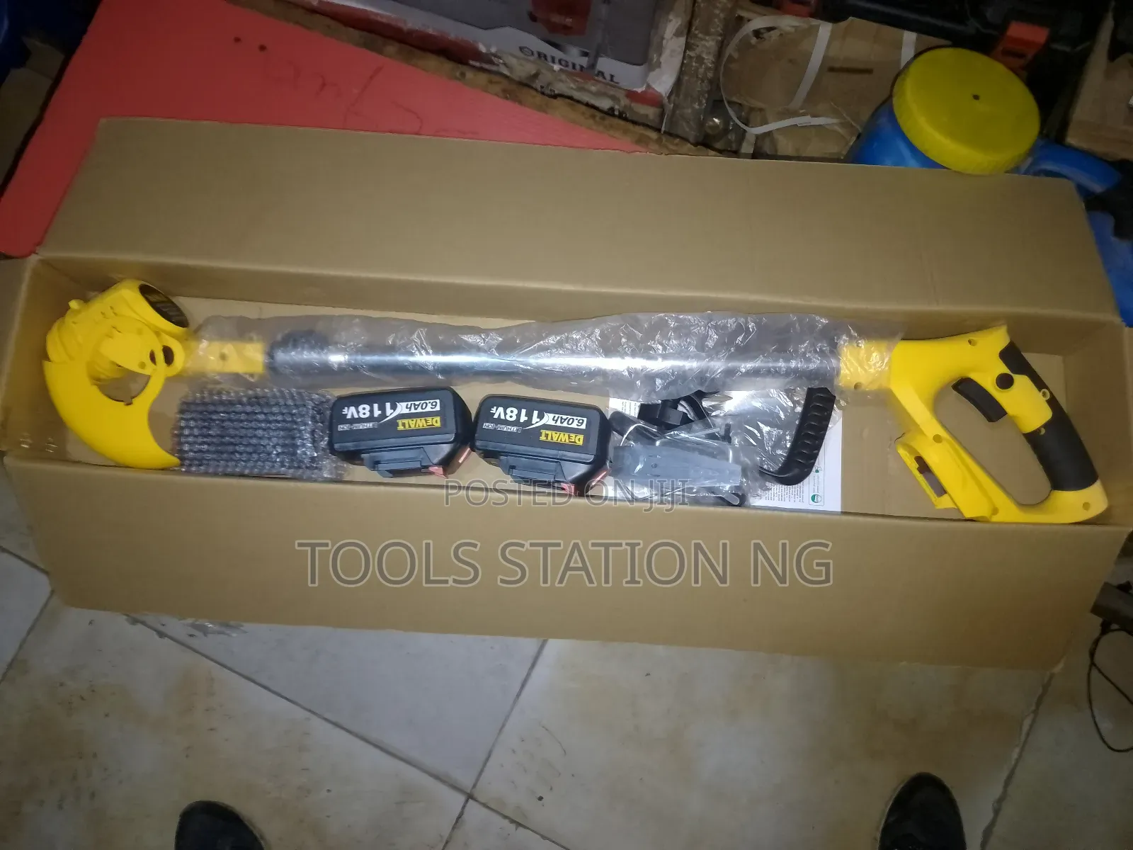 Cordless Brush Cutter/ Grass Cutter