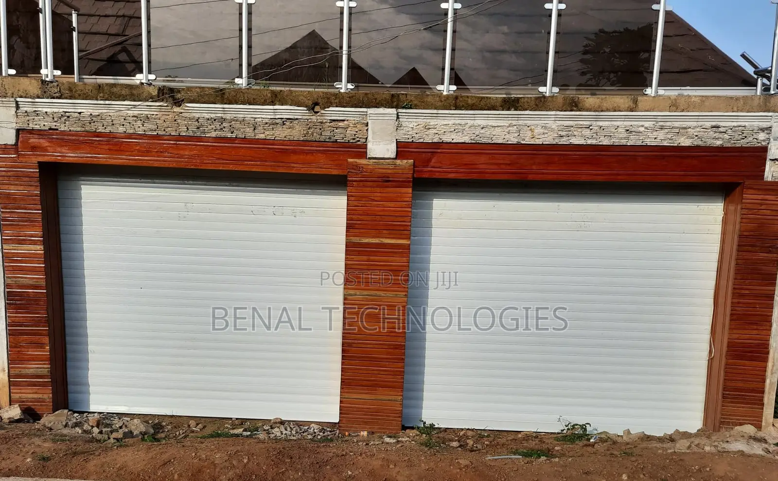 Service for Setup of Roller Shutter Systems for Garages