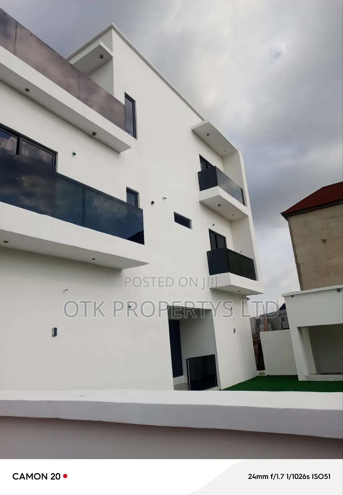 Furnished 4bdrm Duplex in Fo1, Kubwa for sale