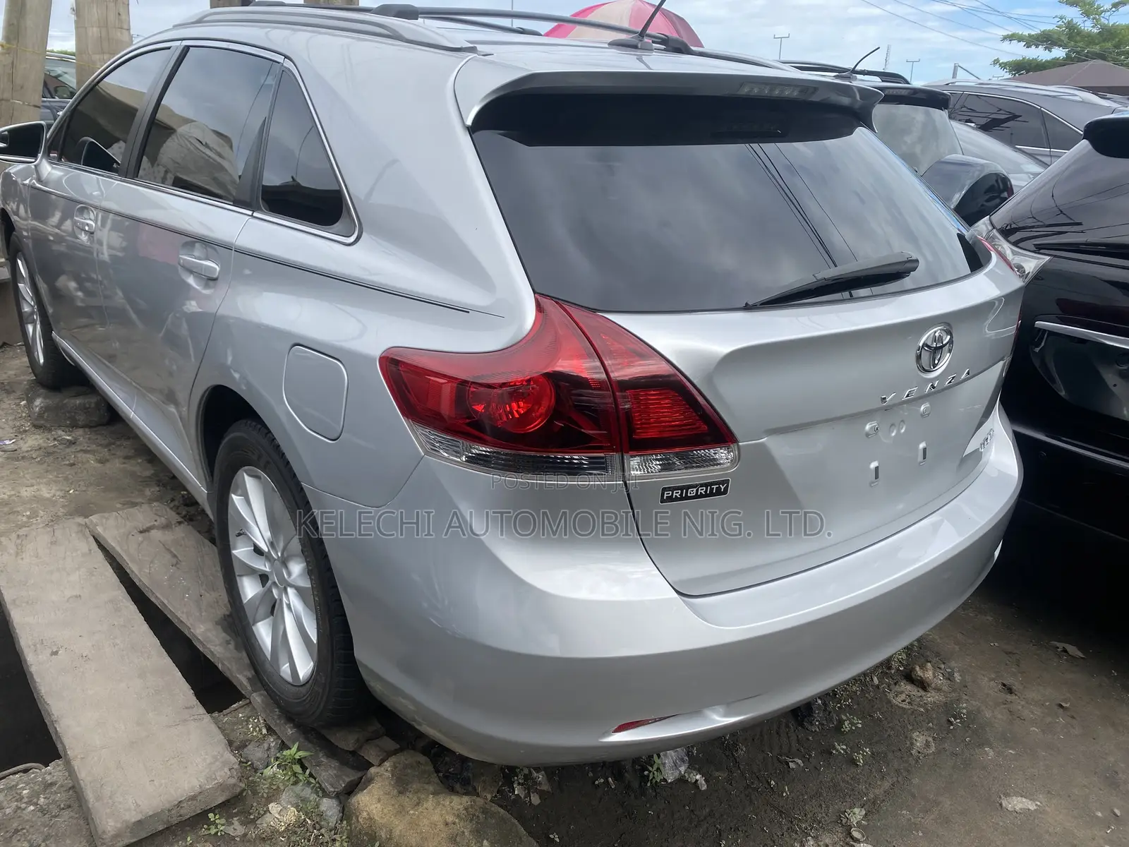 Toyota Venza AWD 2012 Silver