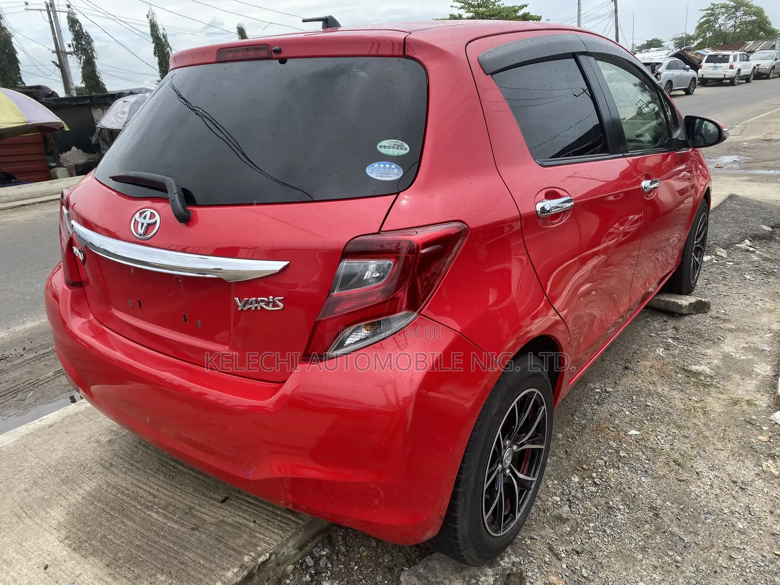 Toyota Yaris LE Hatchback 5dr 2015 Red