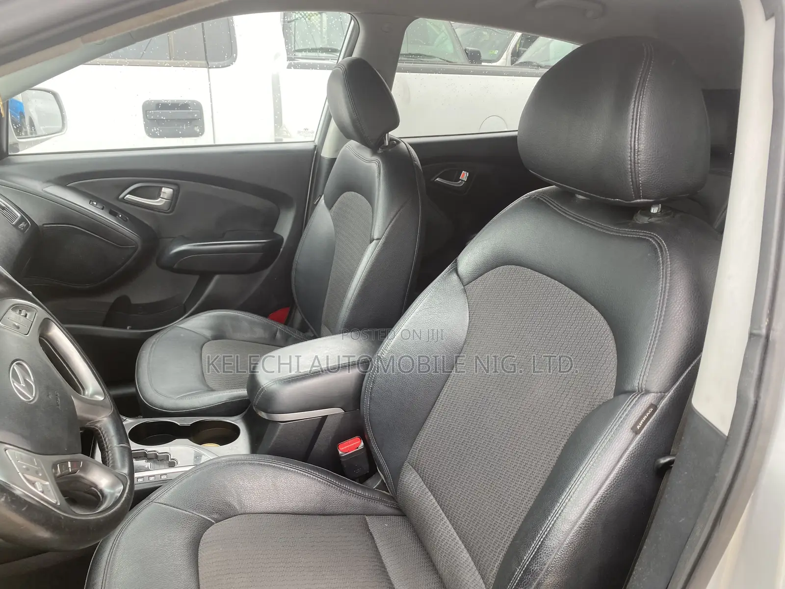 Hyundai Tucson GLS AWD 2011 Silver