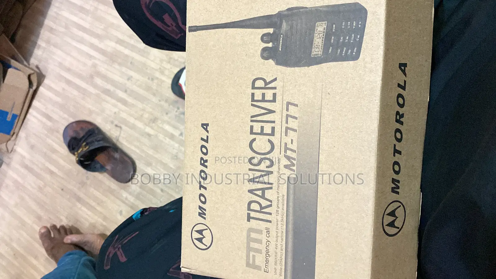 Motorola Mt-777 Two Way Radio Walkie Talkie