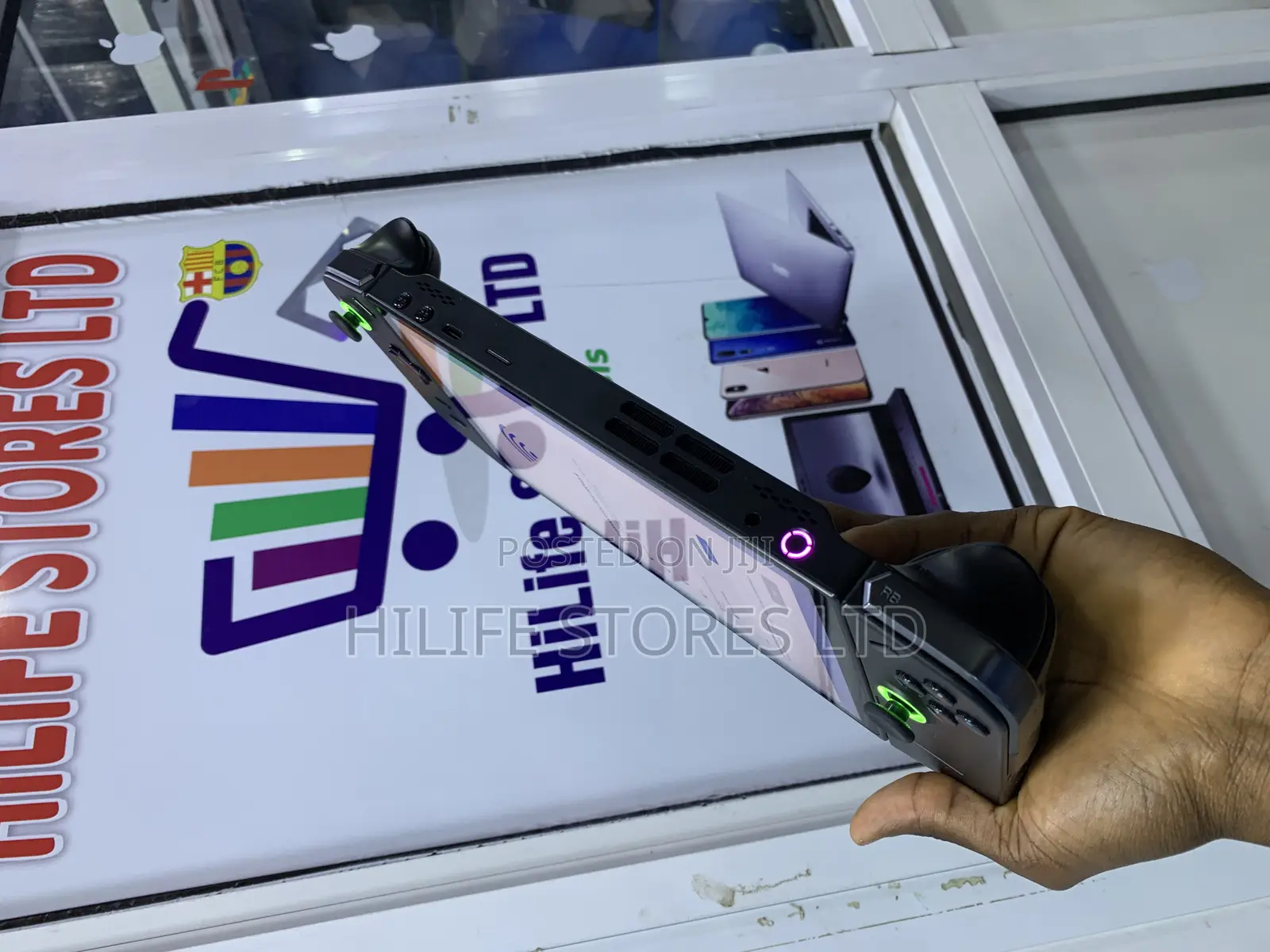 Lenovo Legion Go 8apu1