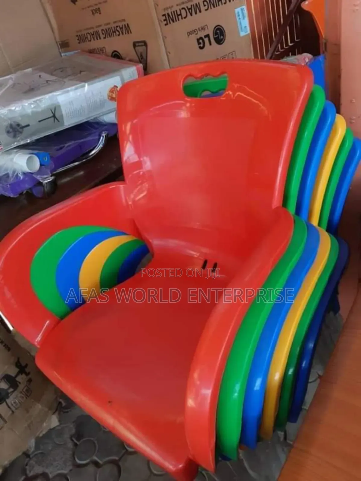 Beautiful Plastic Chair With Ion Leg