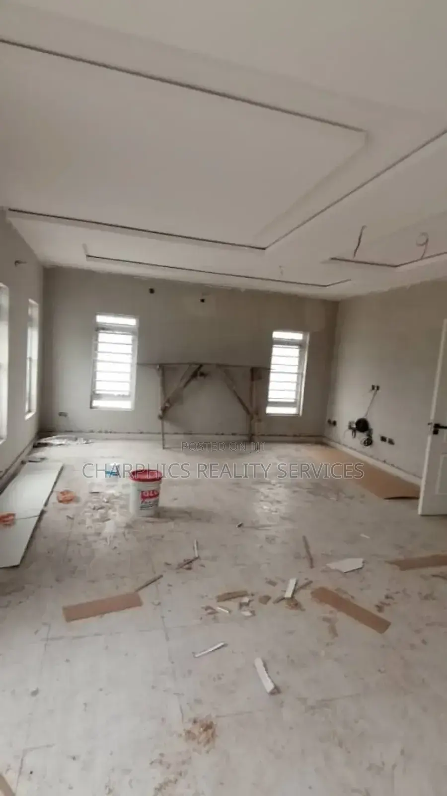 5bdrm Duplex in Omole Phase 2 for sale