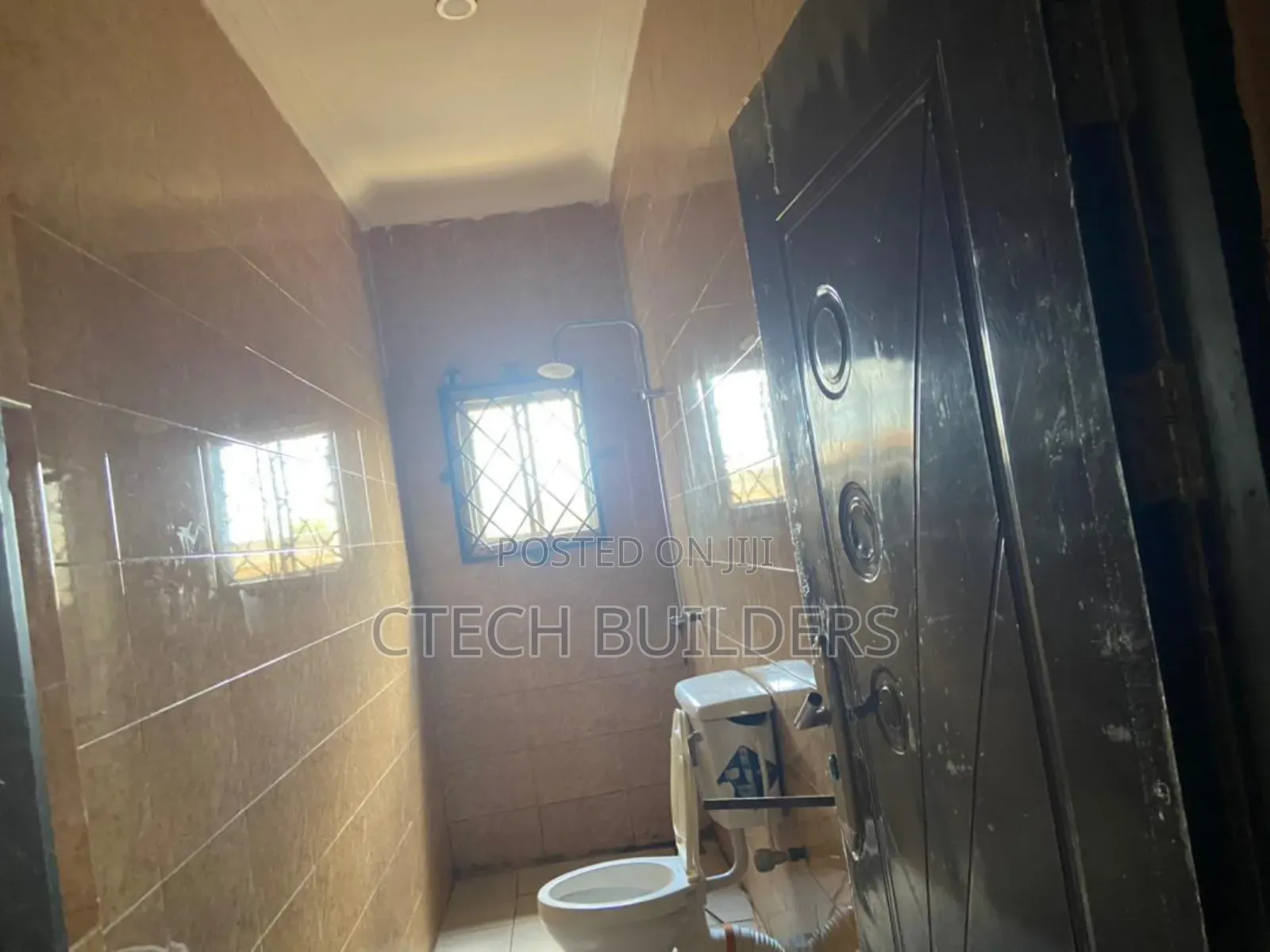 3bdrm Bungalow in Benin City for rent
