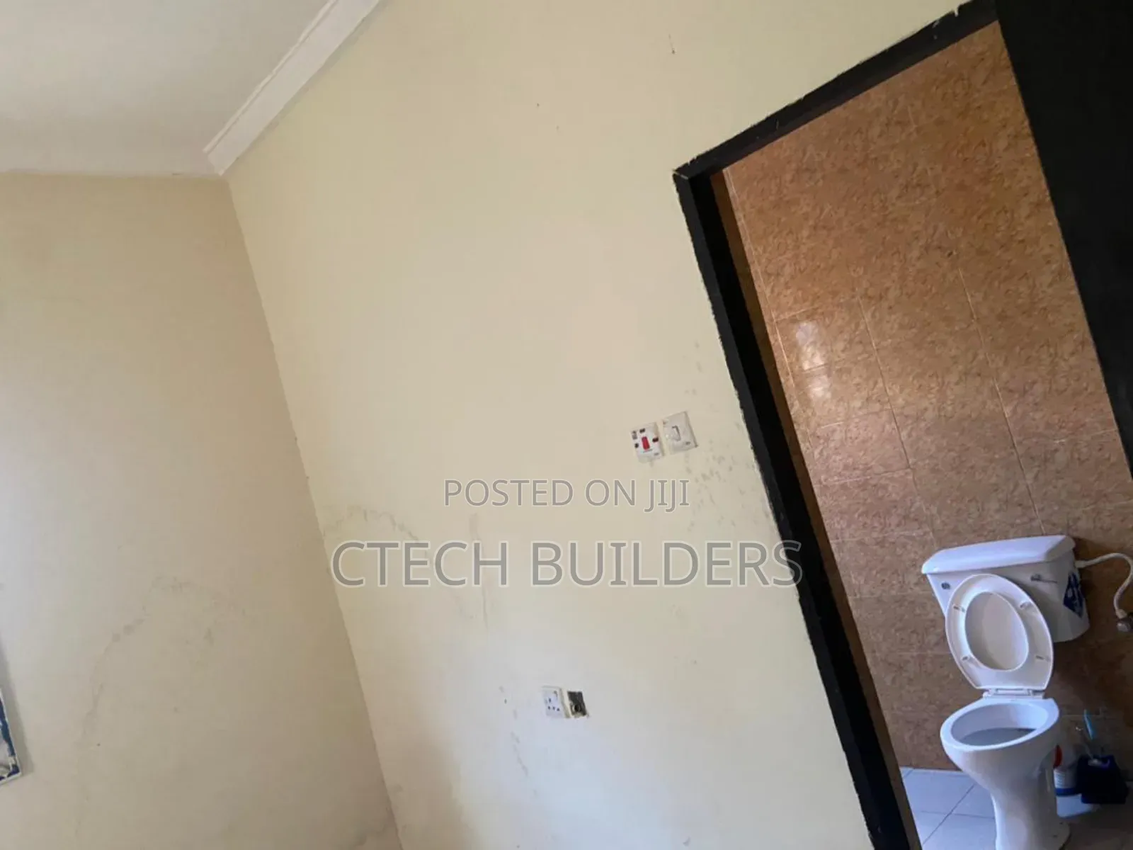 3bdrm Bungalow in Benin City for rent
