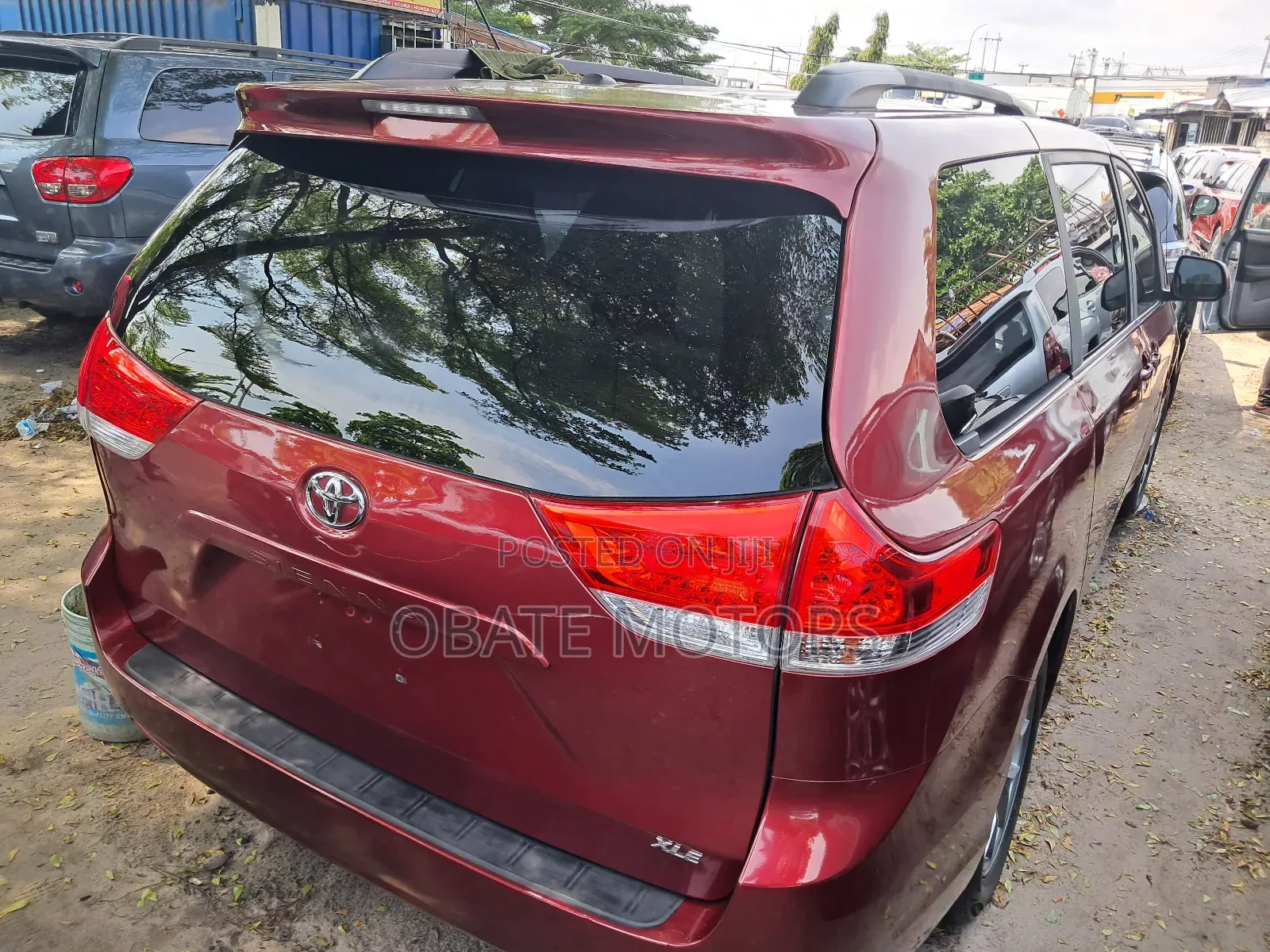 Toyota Sienna Limited 7 Passenger 2012 Red