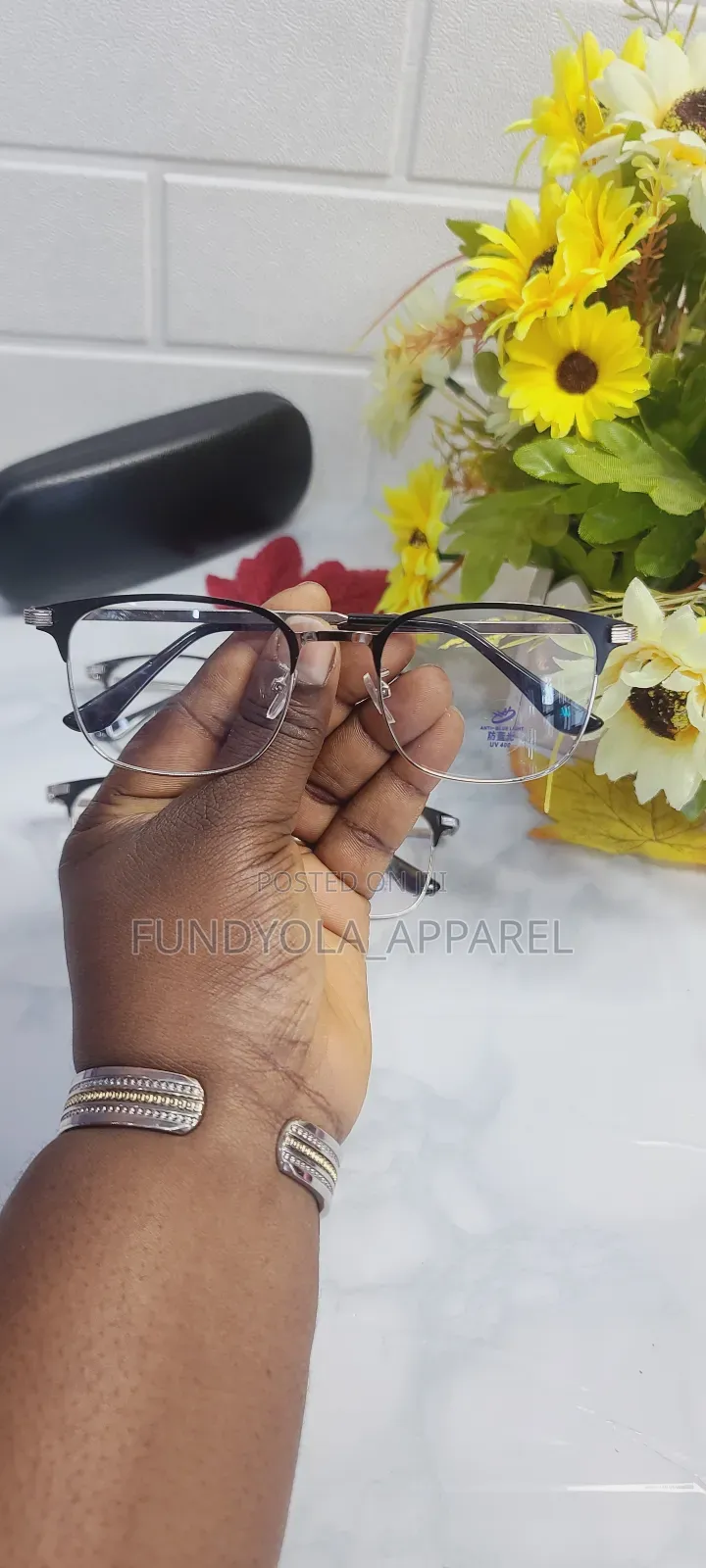Square Shape Extra Clear Eyeglass
