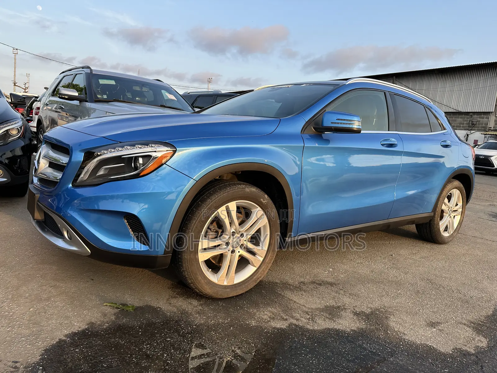 Mercedes-Benz GLA 250 2015 Blue