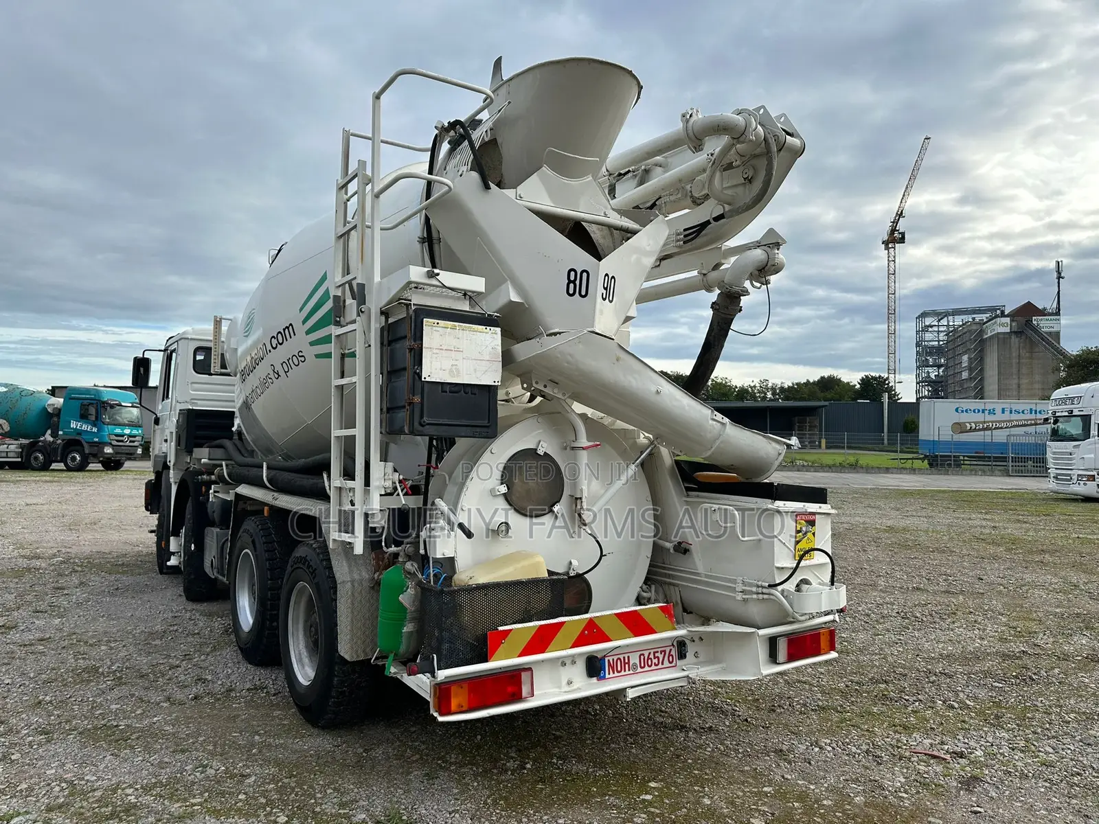 Concrete Mixer With Pump 12tyres (10 Cubic)