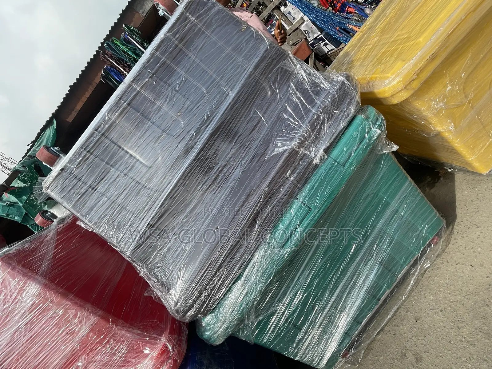 660 Liters Geepee Wheels Waste Bin