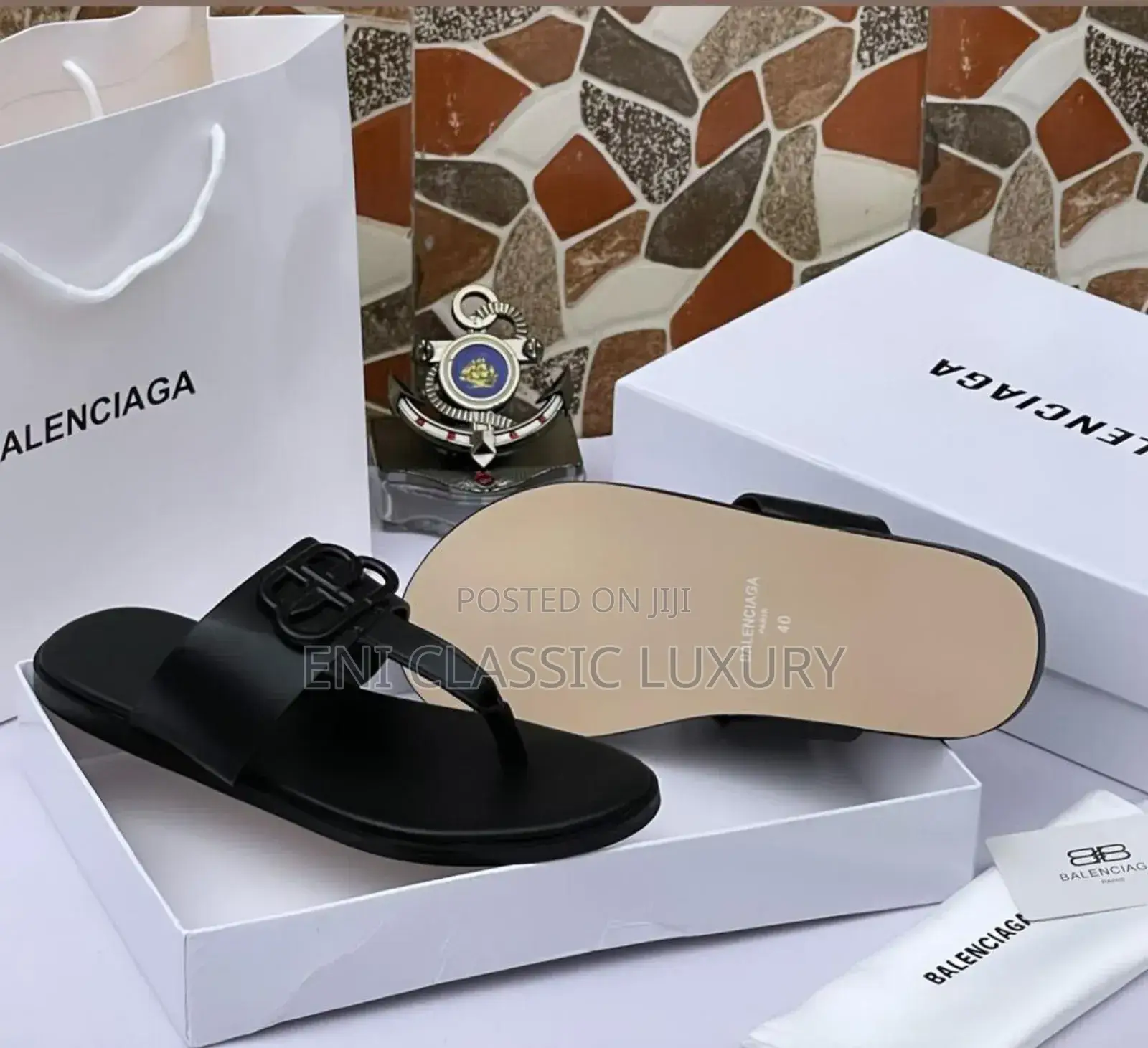 Super High Quality Luxury Men's Slippers Ferragamo Available