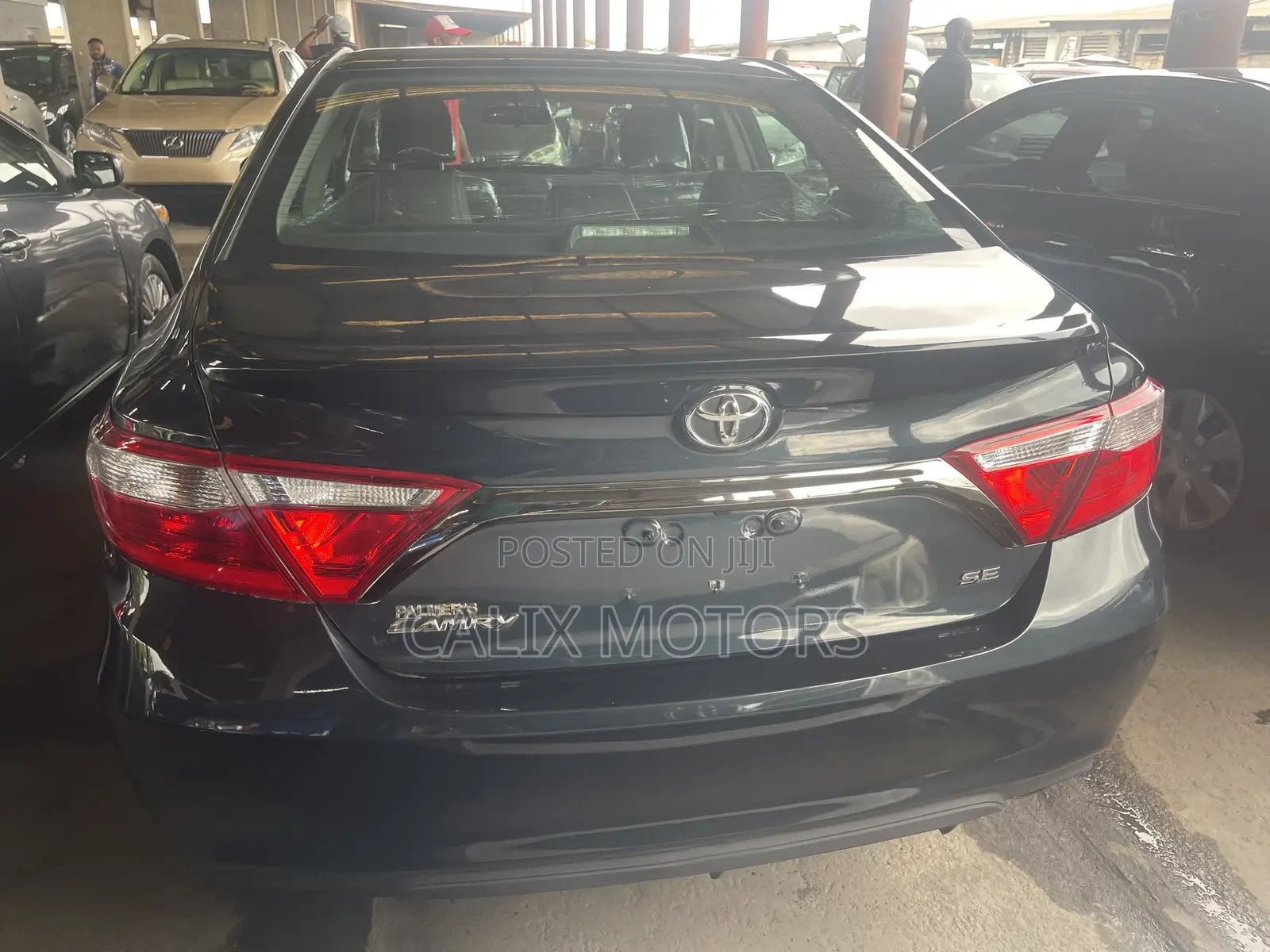 Toyota Camry 2016 Gray