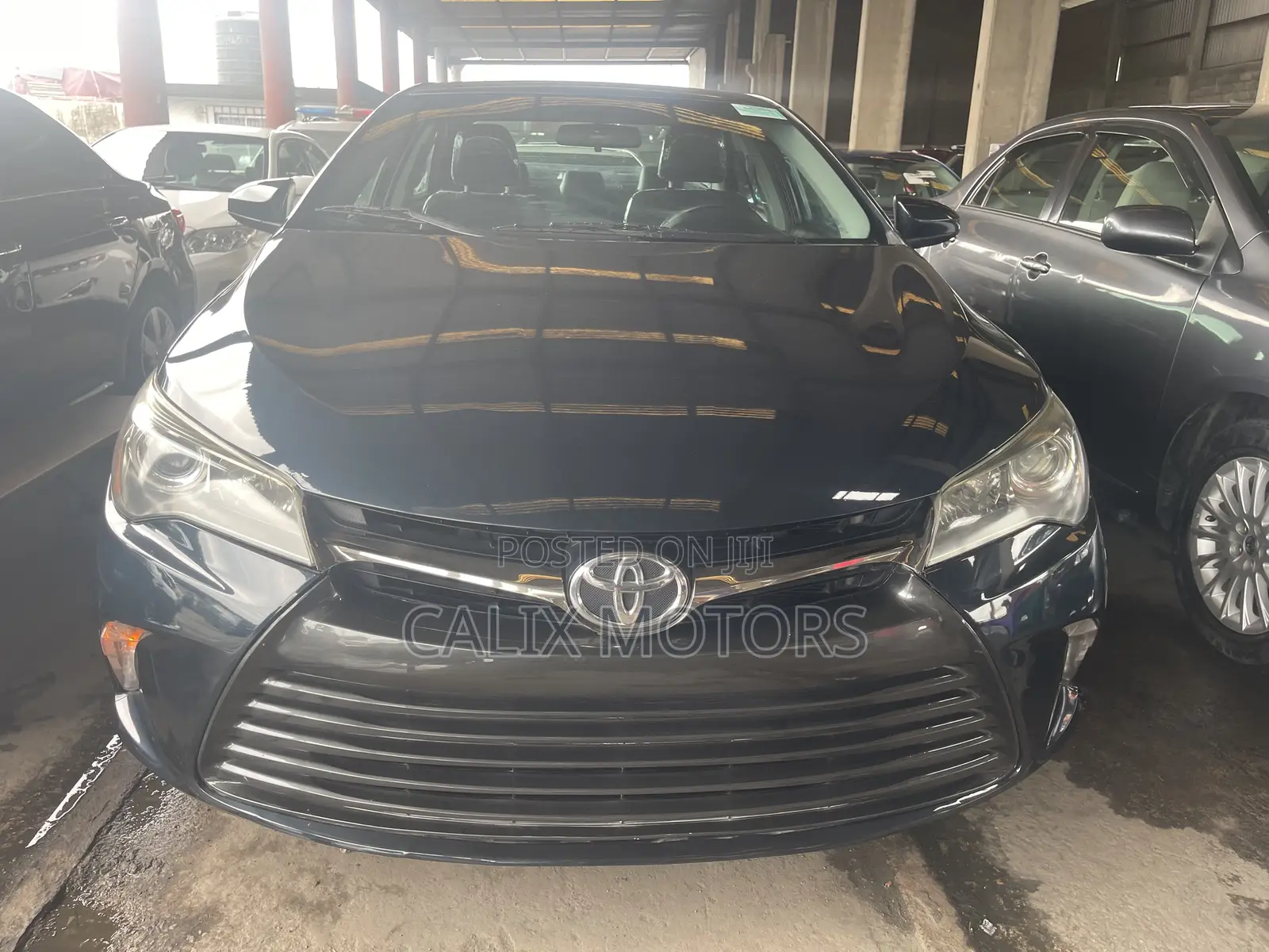 Toyota Camry 2016 Gray