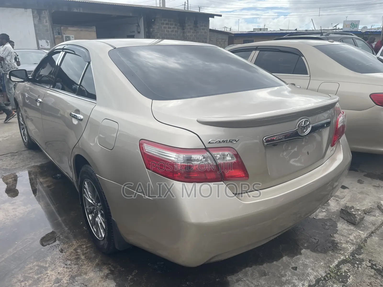 Toyota Camry 2007 Gold