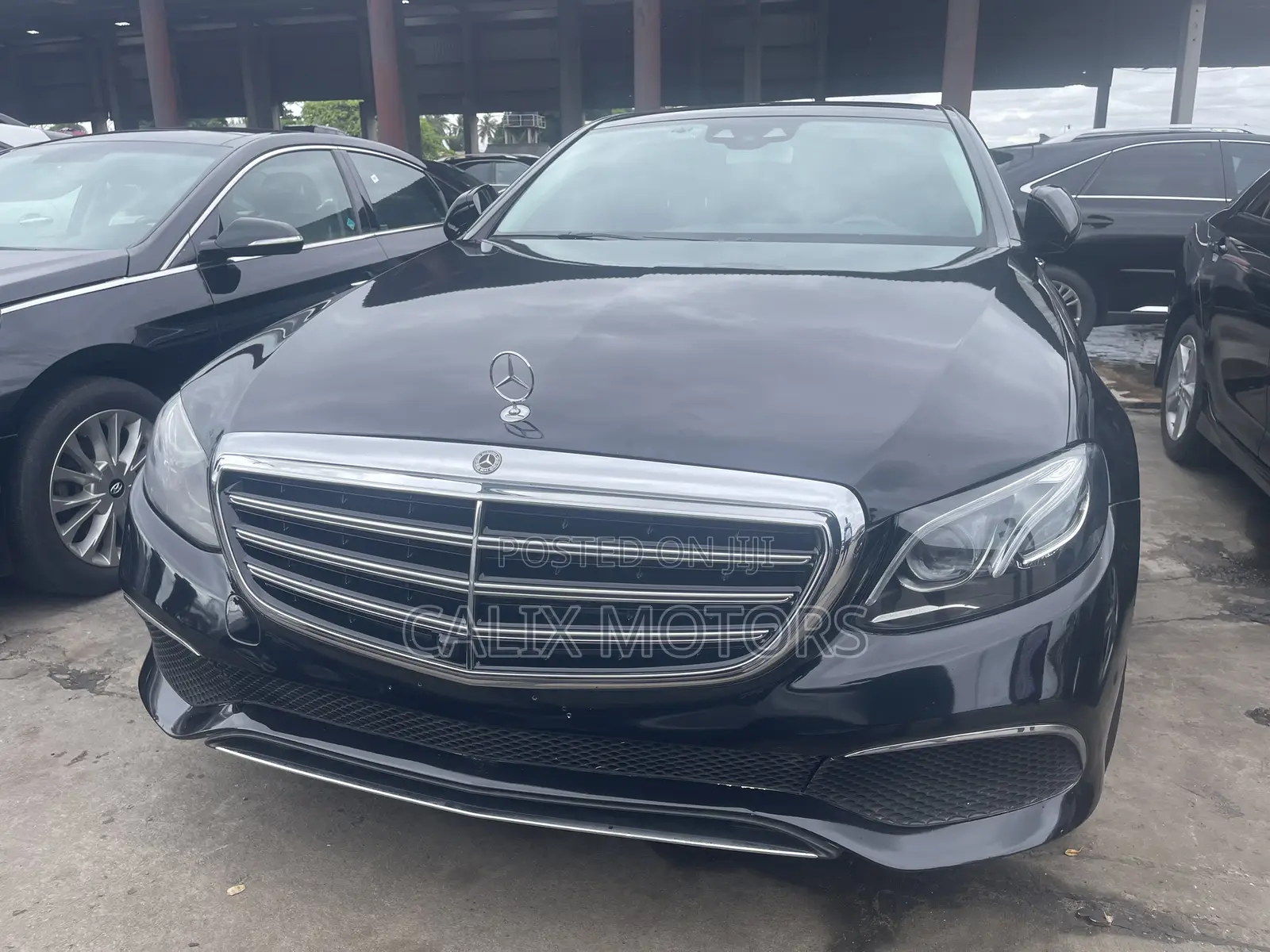 Mercedes-Benz E300 2017 Black