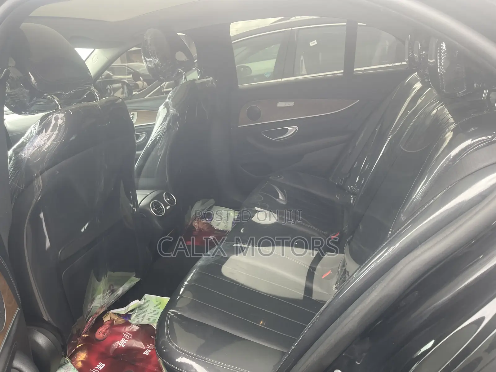 Mercedes-Benz E300 2017 Black