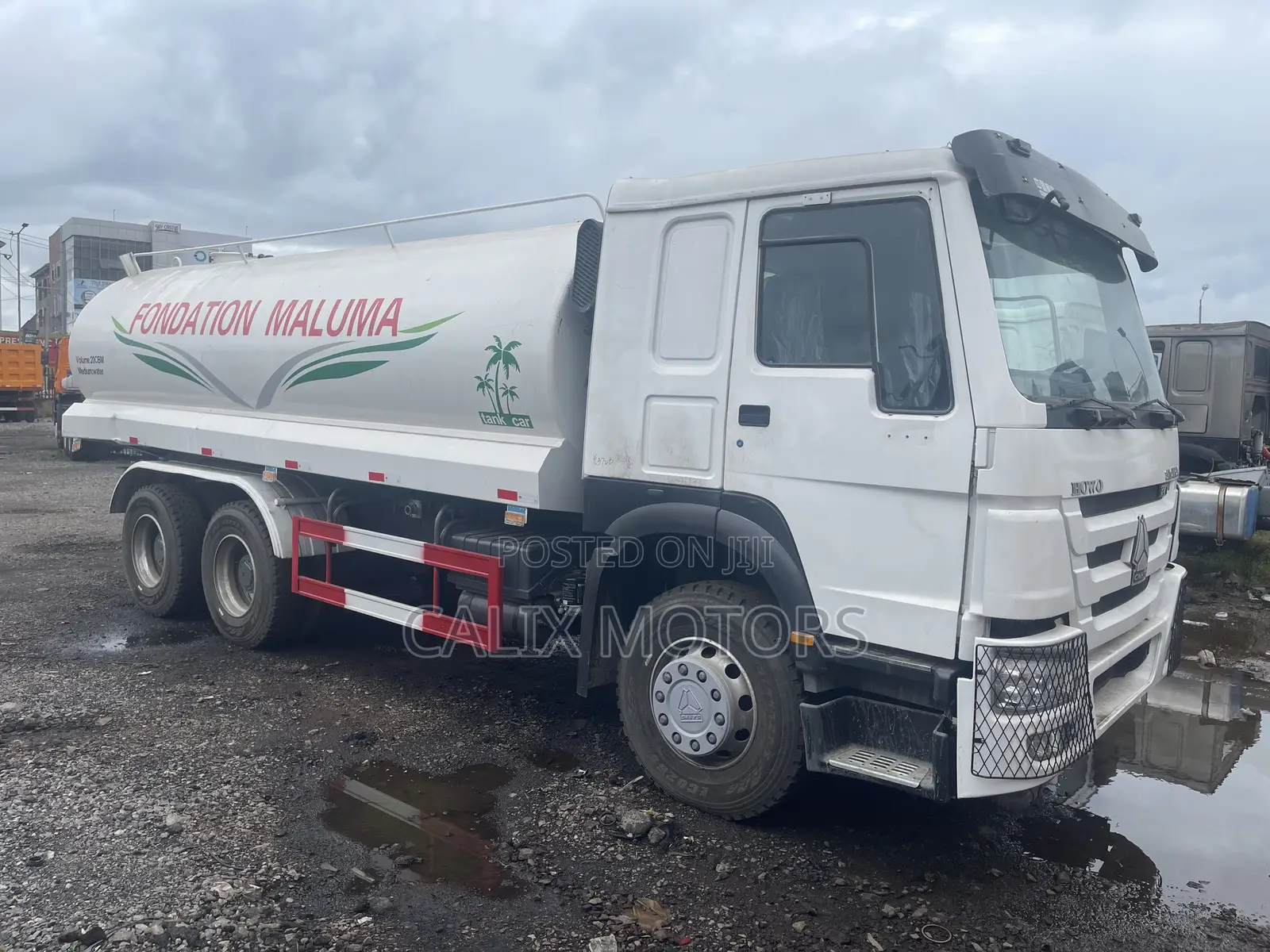 Foreign Used Howo Truck Water Tanker Truck.