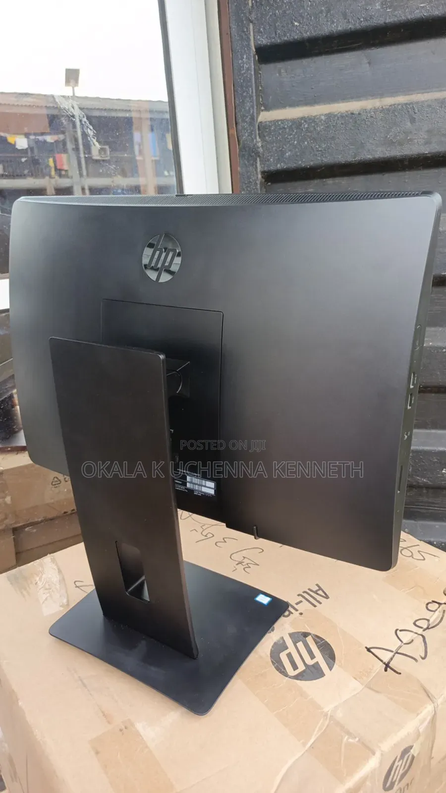 New Desktop Computer HP ProOne 600 G3 8GB Intel Core i3 HDD 1T