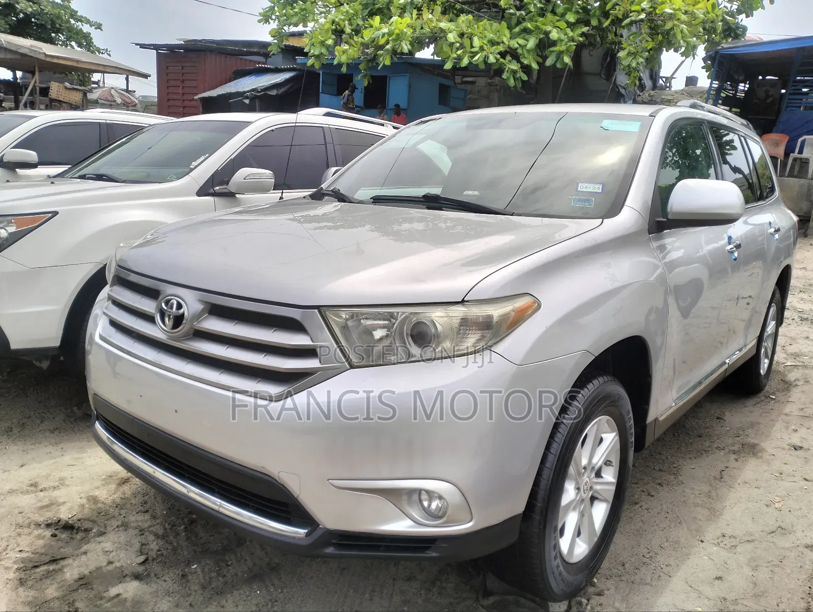 Toyota Highlander 3.5L 4WD 2013 Silver