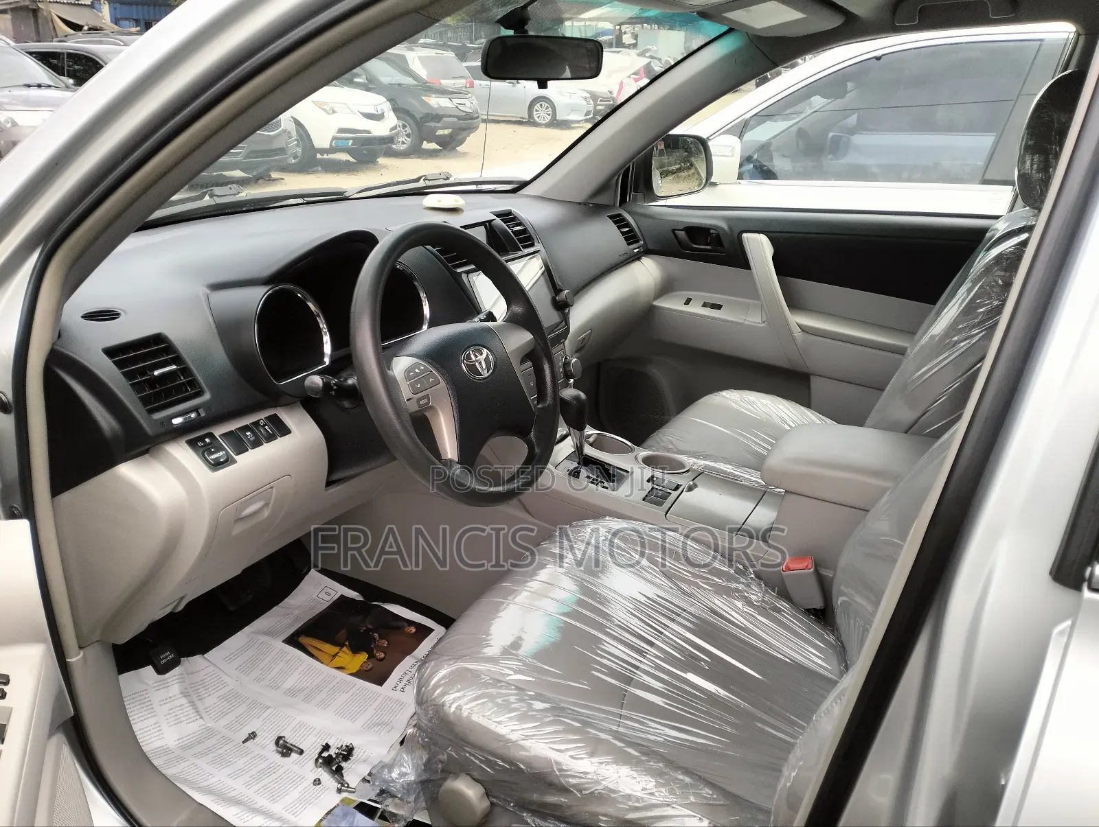 Toyota Highlander 3.5L 4WD 2013 Silver