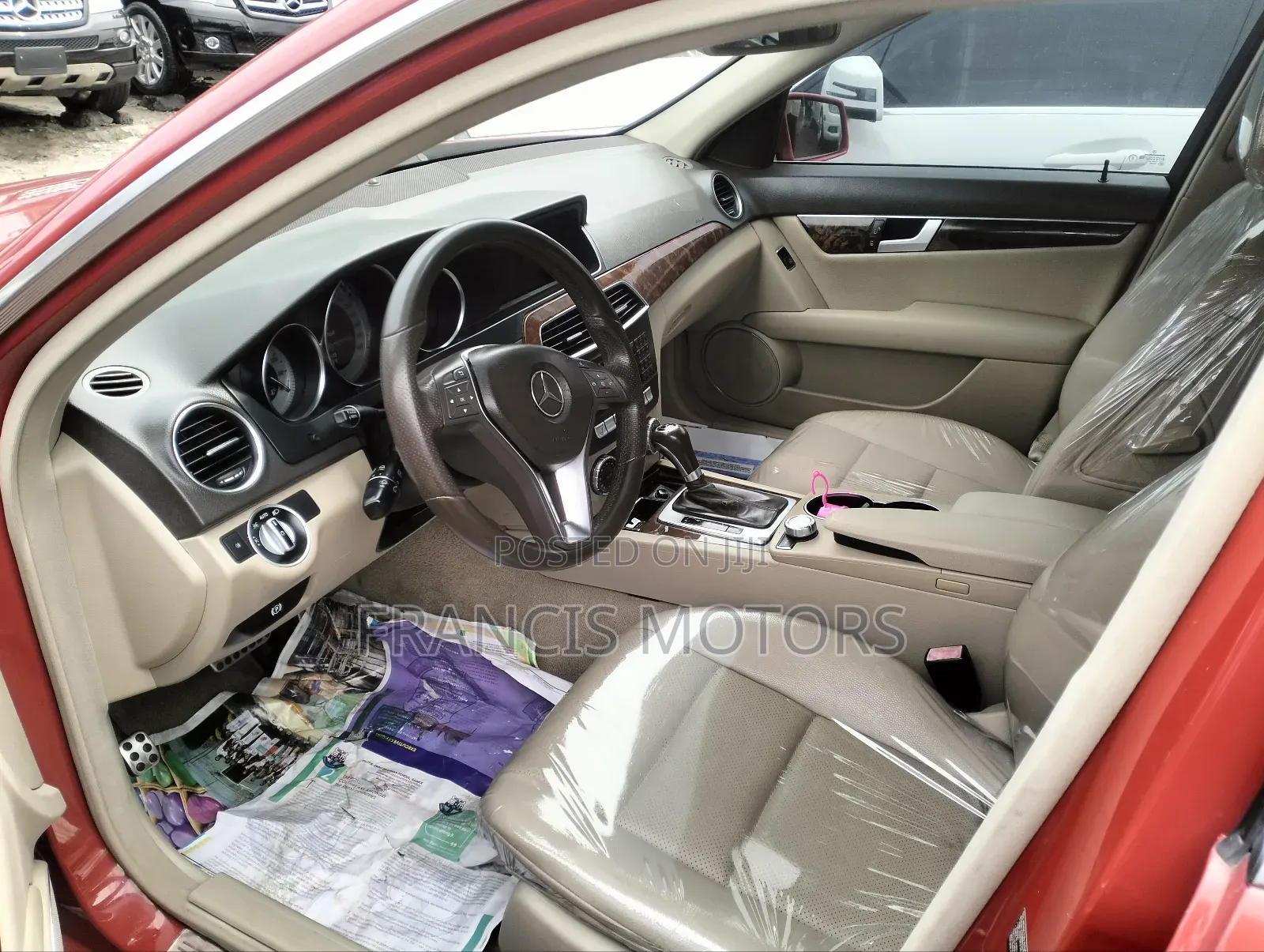 Mercedes-Benz C300 2014 Red