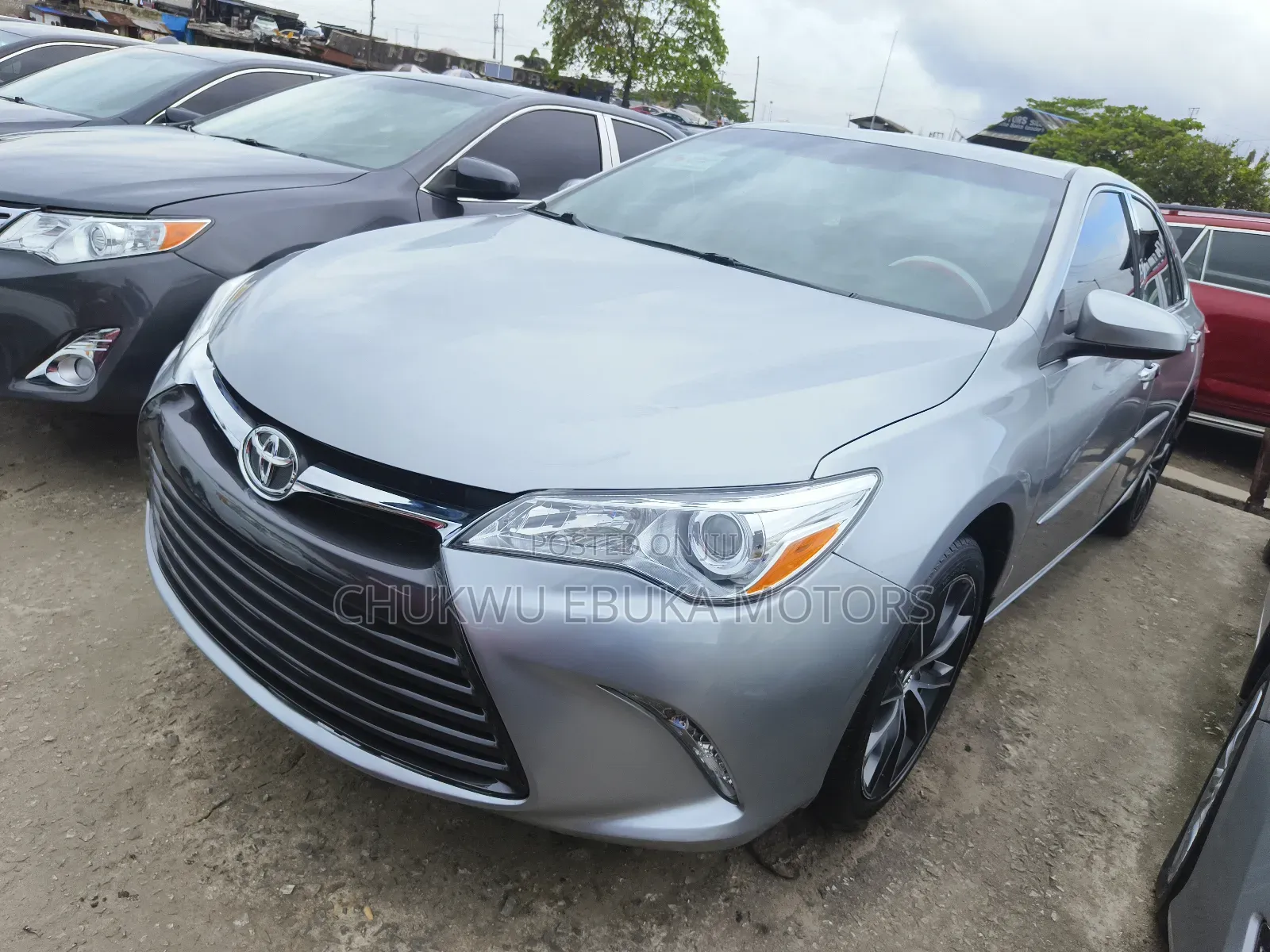 Toyota Camry 2016 Silver