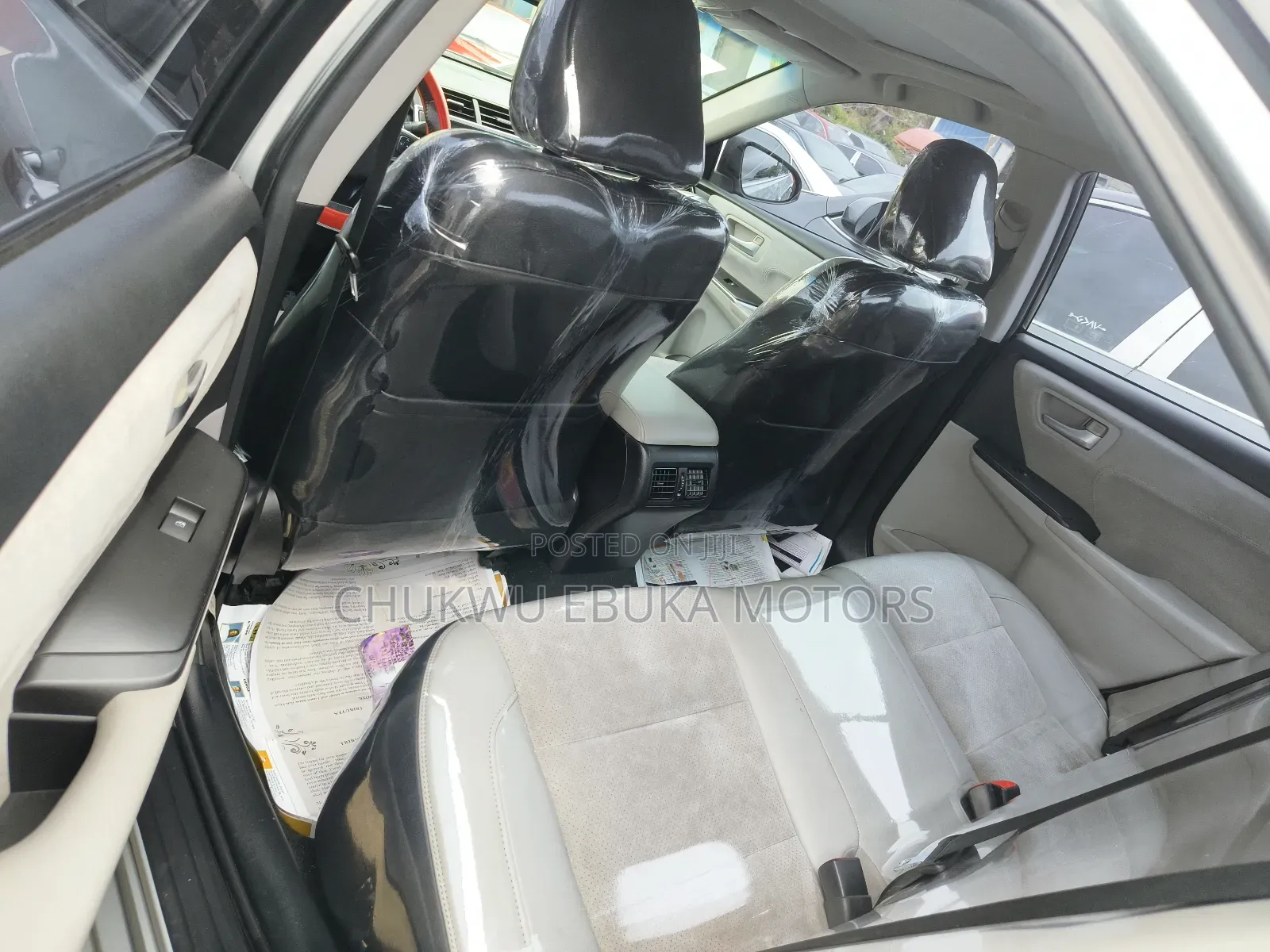 Toyota Camry 2016 Silver