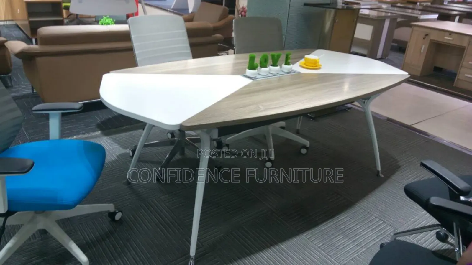 Quality Wooden Top Conference Table by 8 Seaters