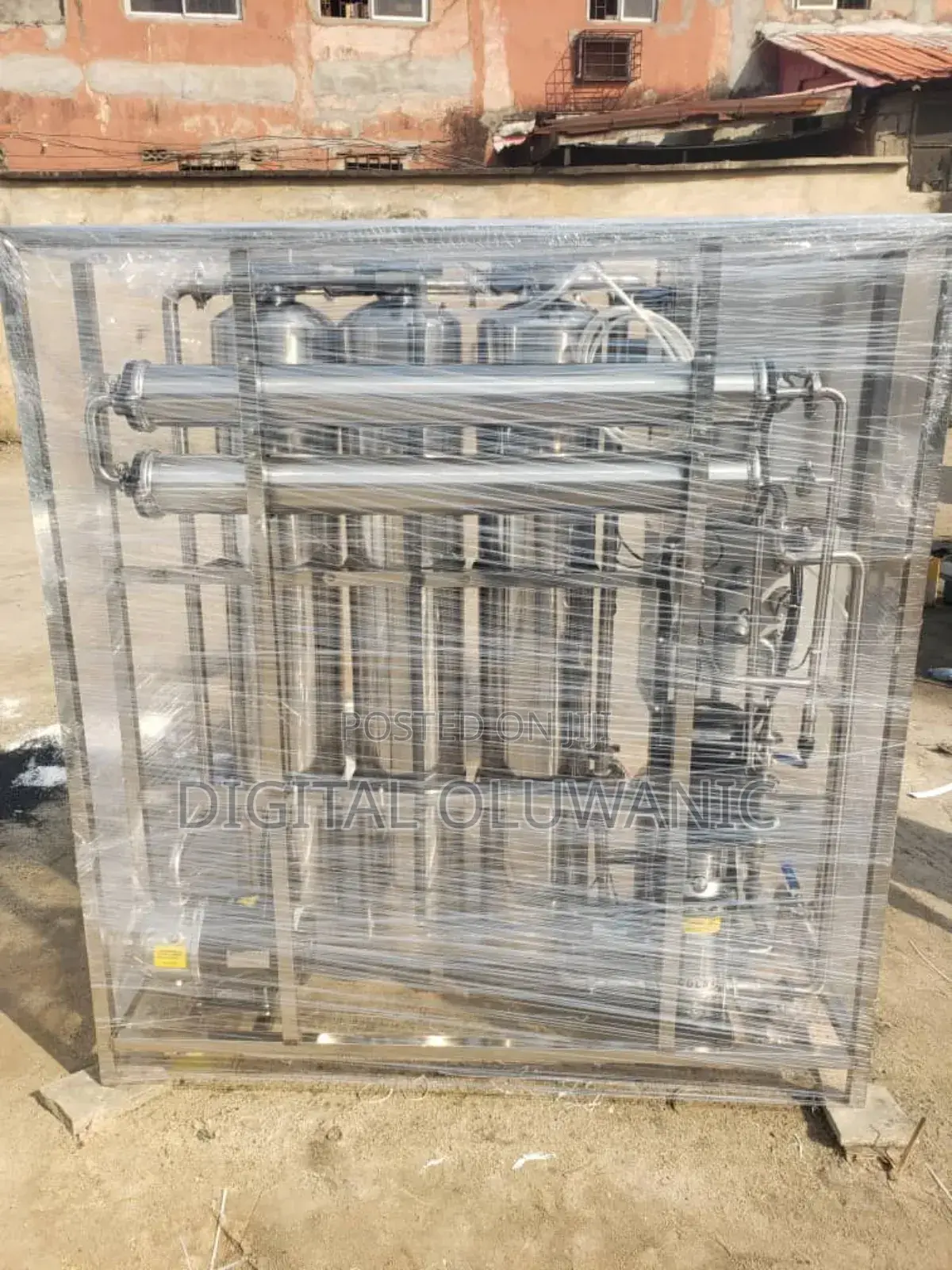 Reverse Osmosis With Treatment Tank