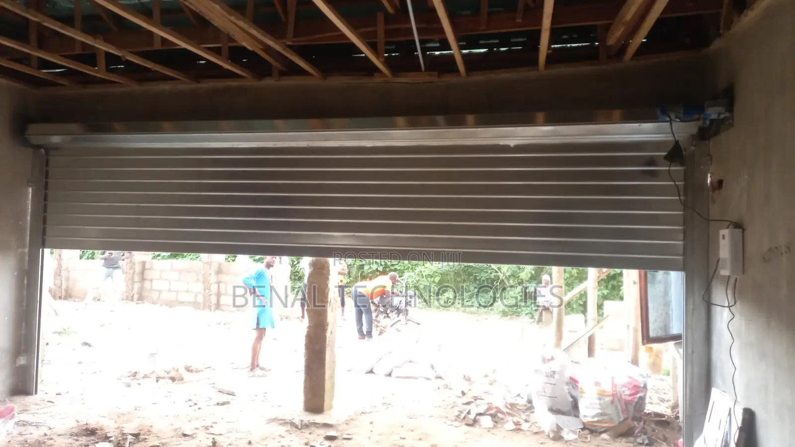 Sturdy Garage Roller Mechanisms